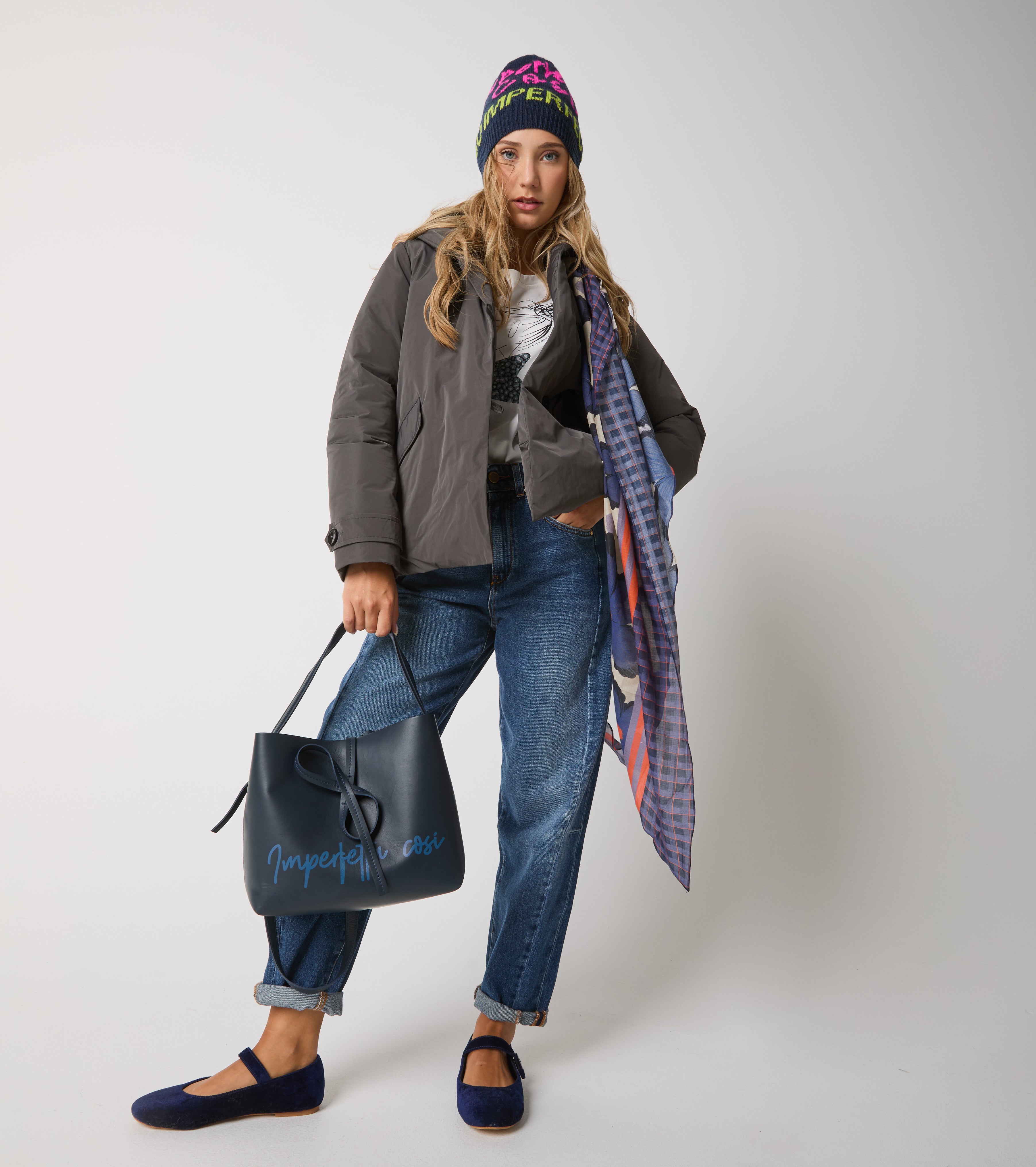 Piumino in nylon con cappuccio