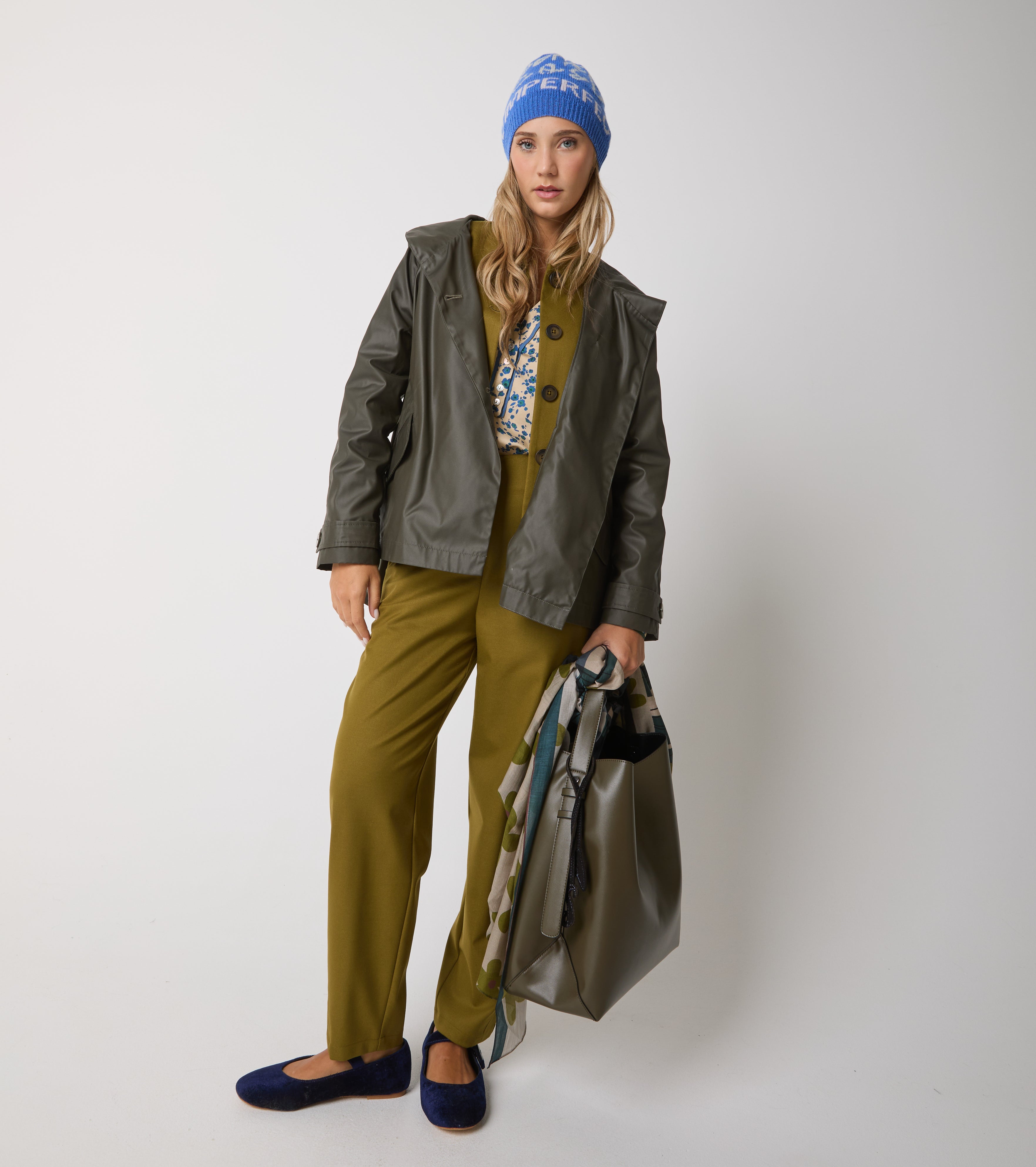 Parka corto con cappuccio