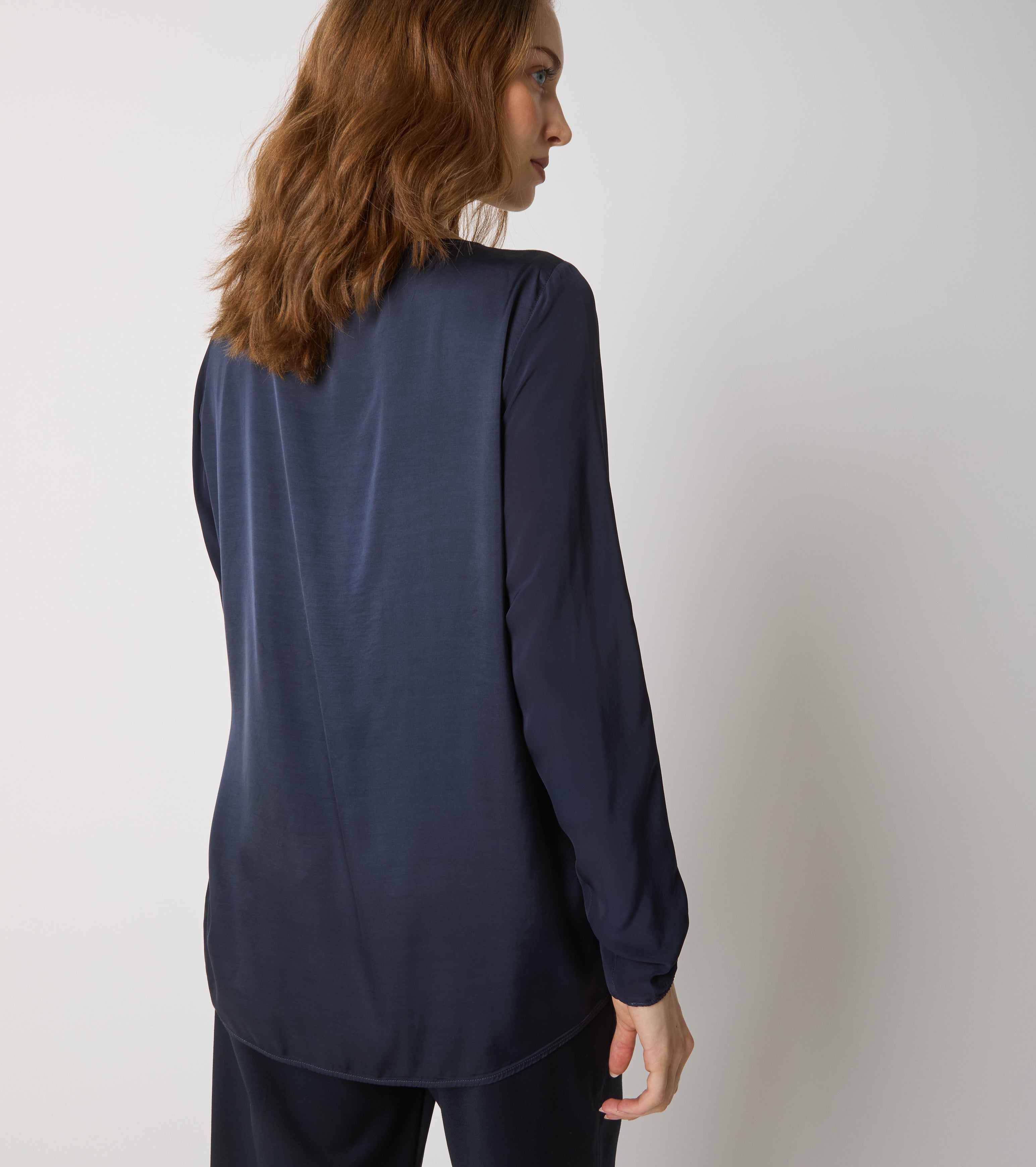 Blusa in raso con pieghe