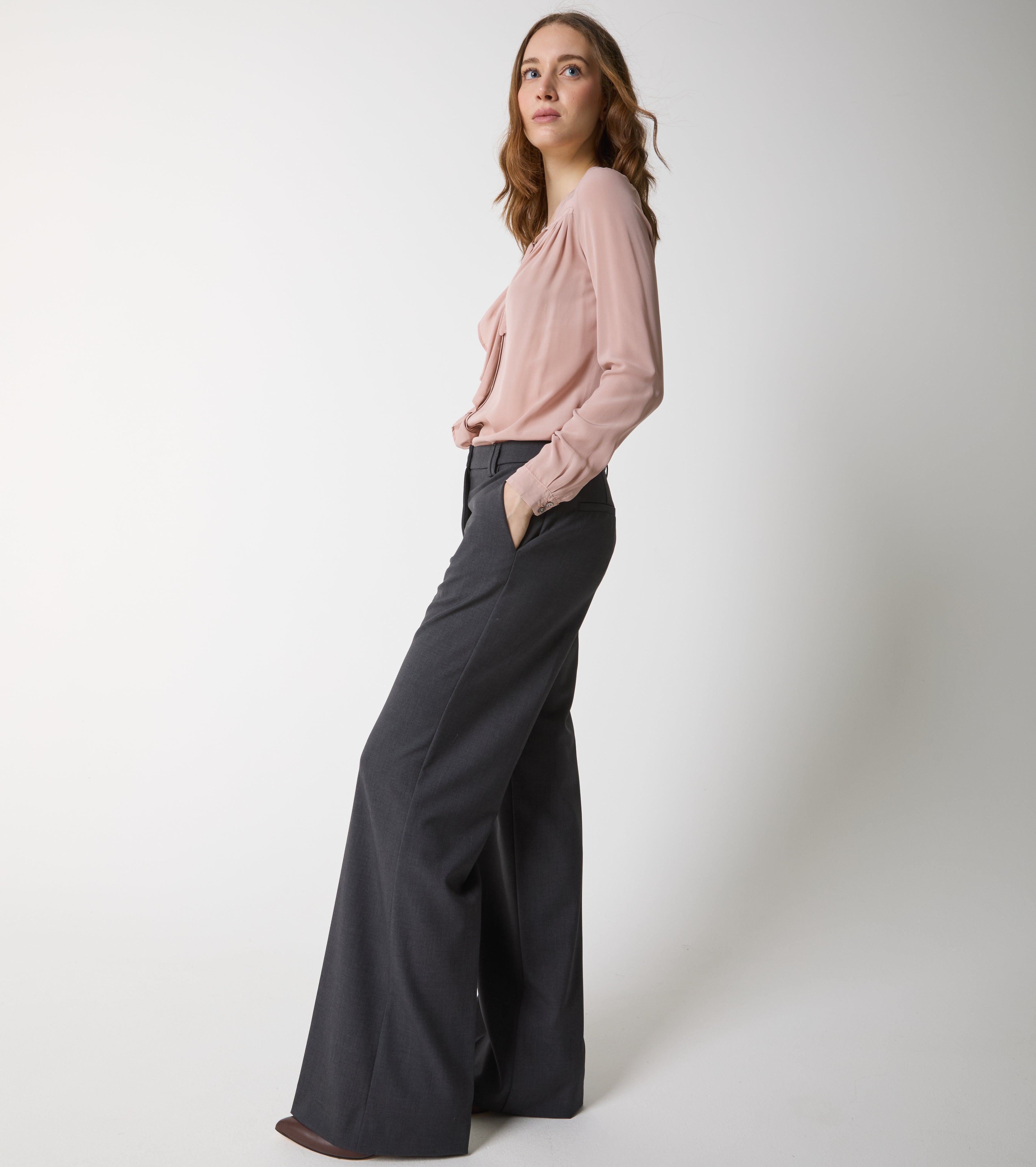 Camicia con scollo a V e rouches