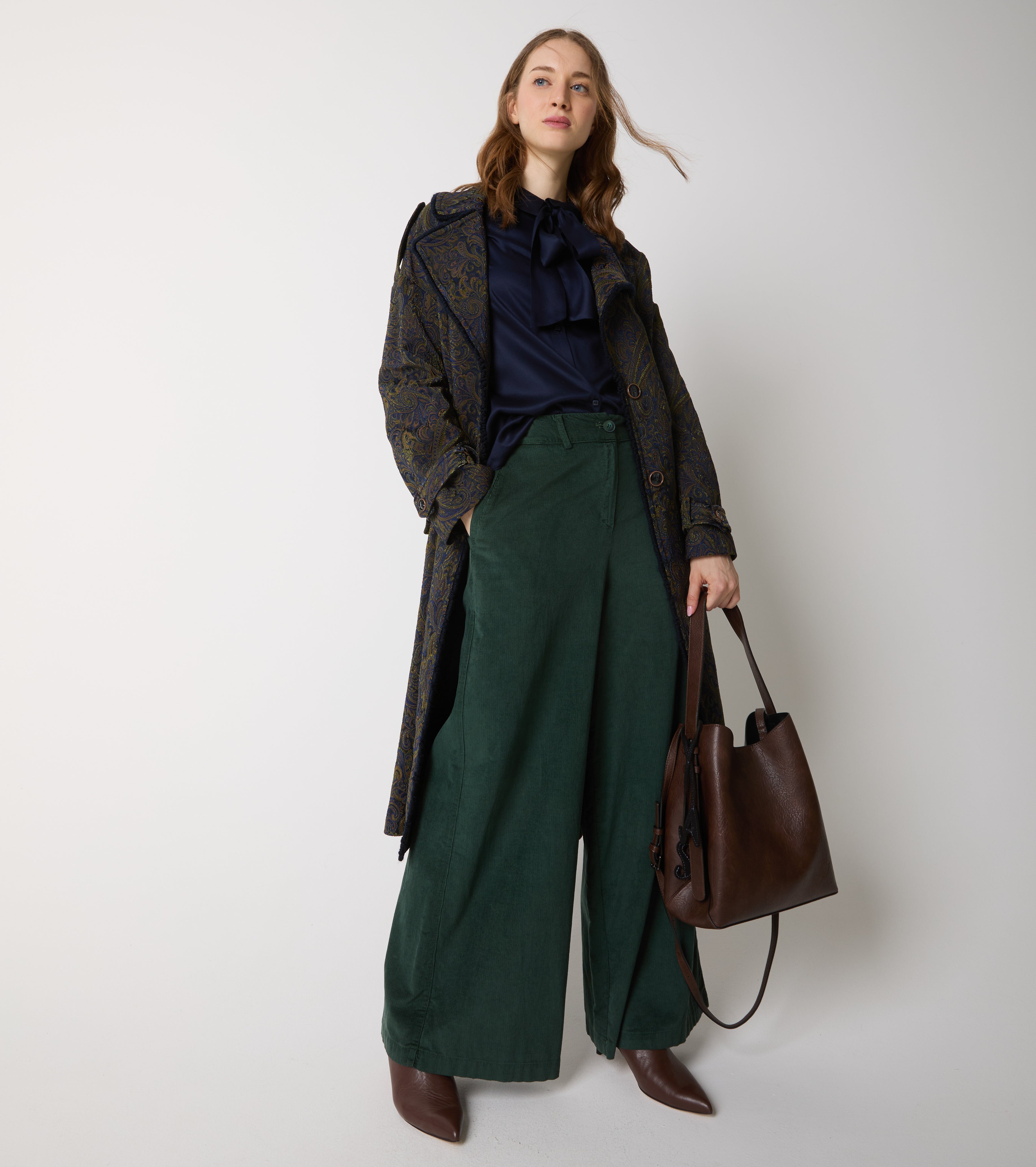 Blusa in raso con foulard