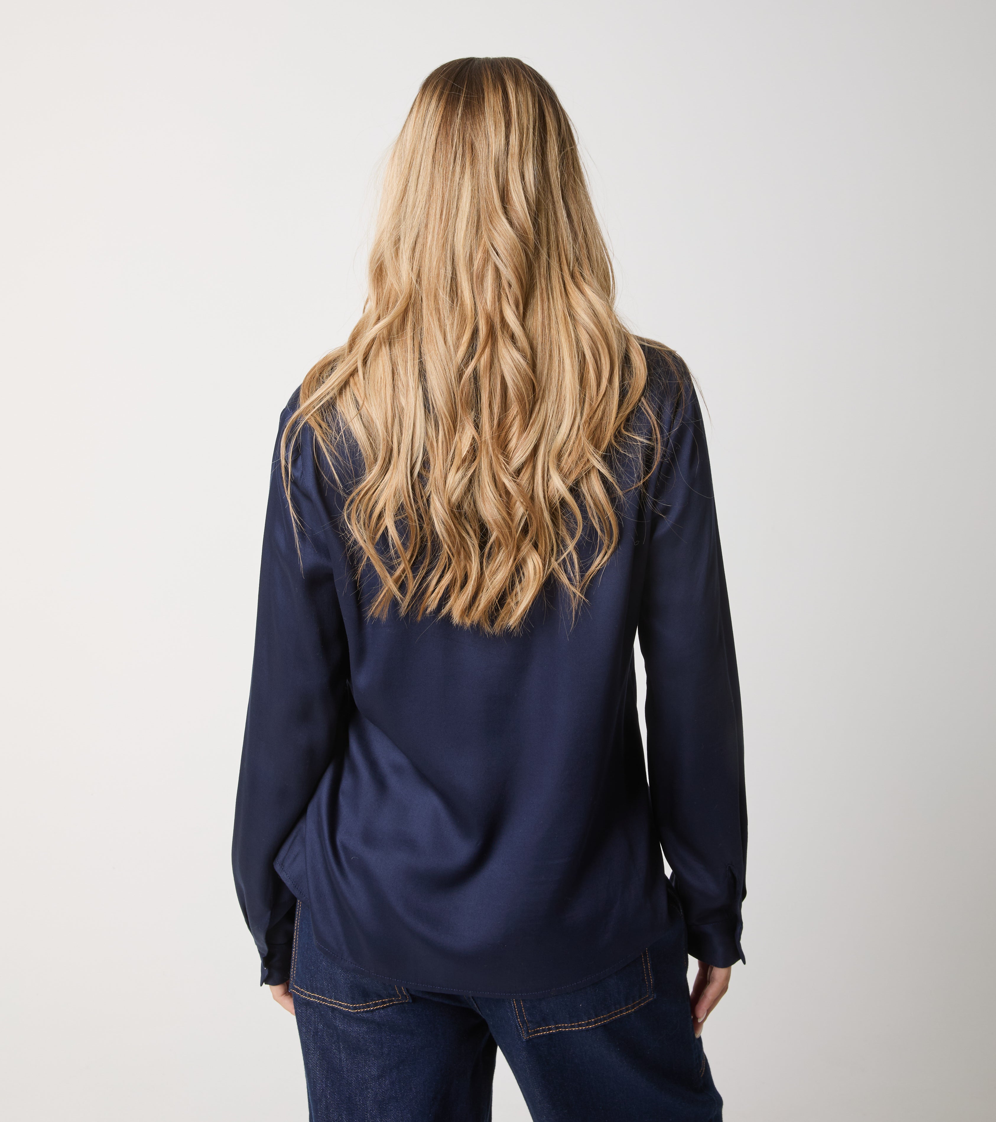 Blusa in raso con revers