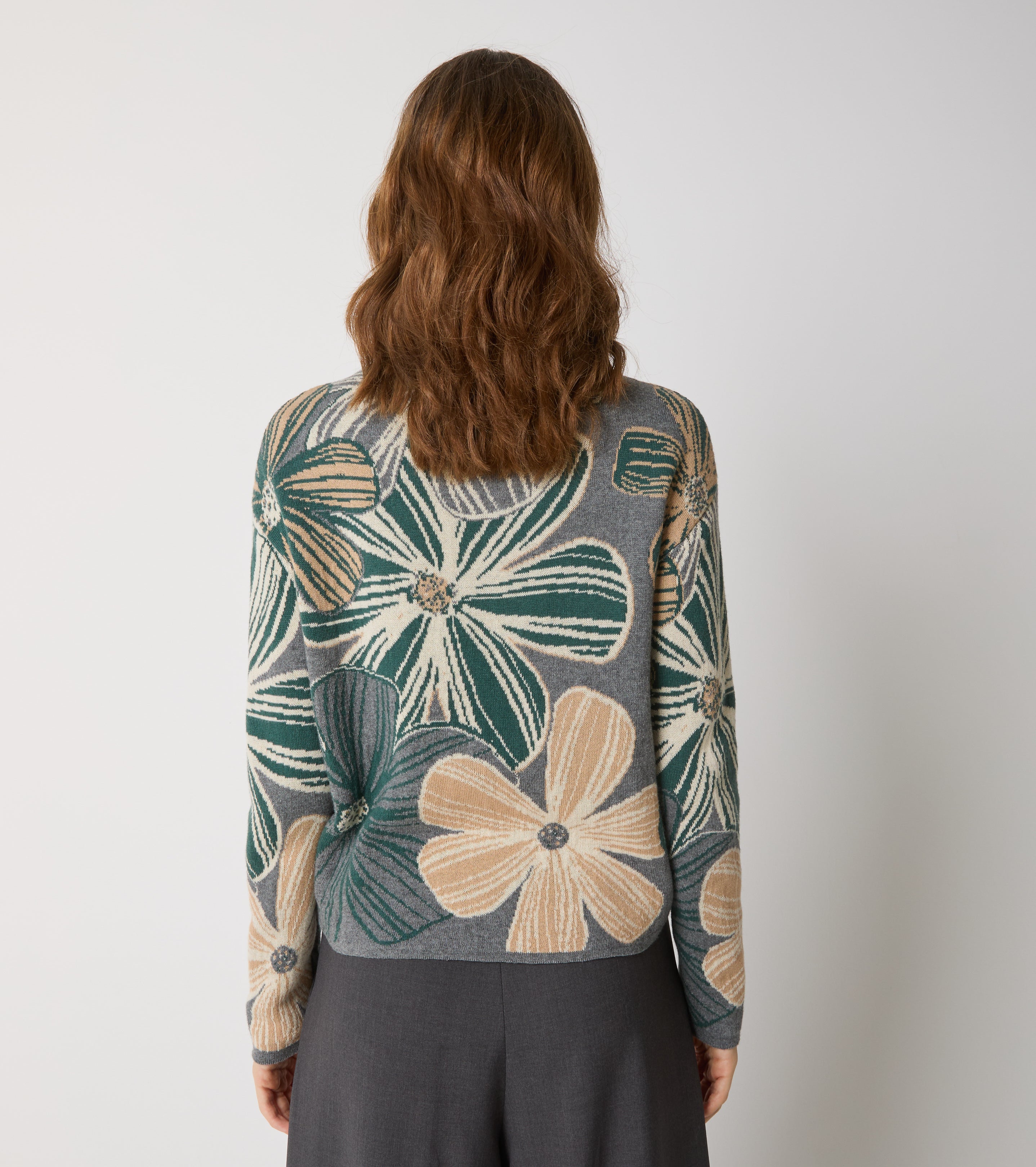 Maglia dolcevita in lana floreale