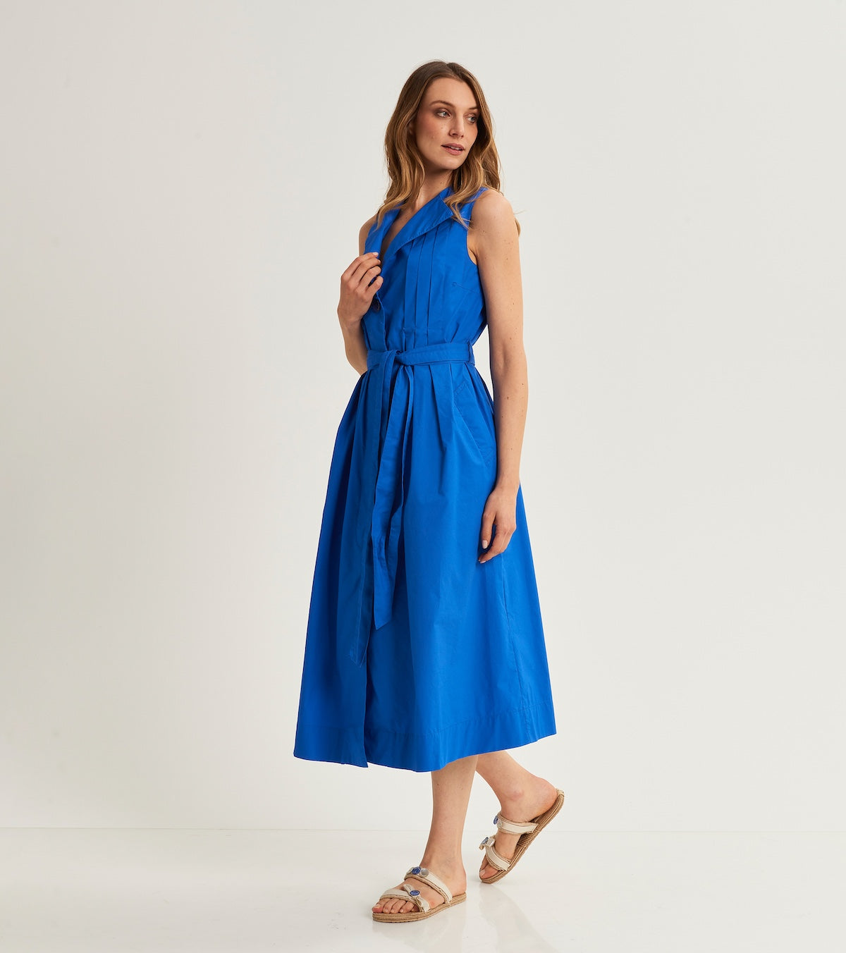 Shirt dress with lapel collar