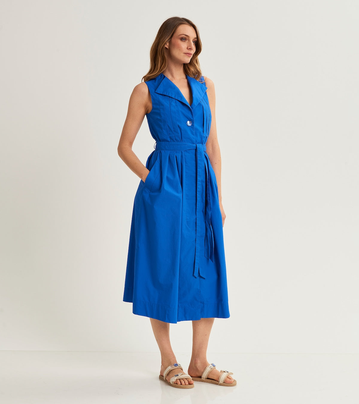 Shirt dress with lapel collar