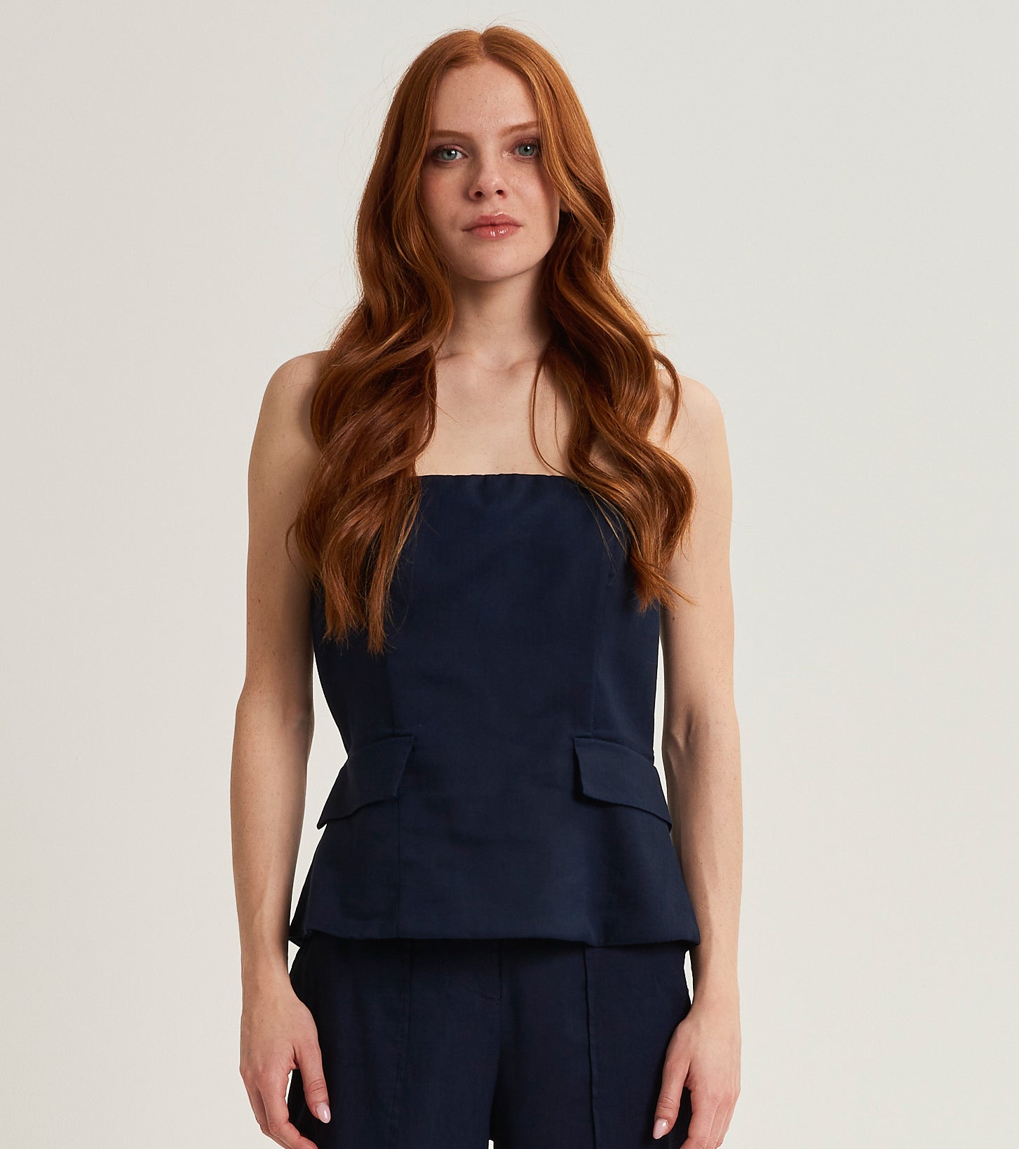 Off-the-shoulder top