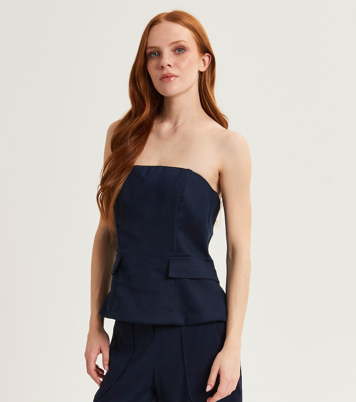 Off-the-shoulder top