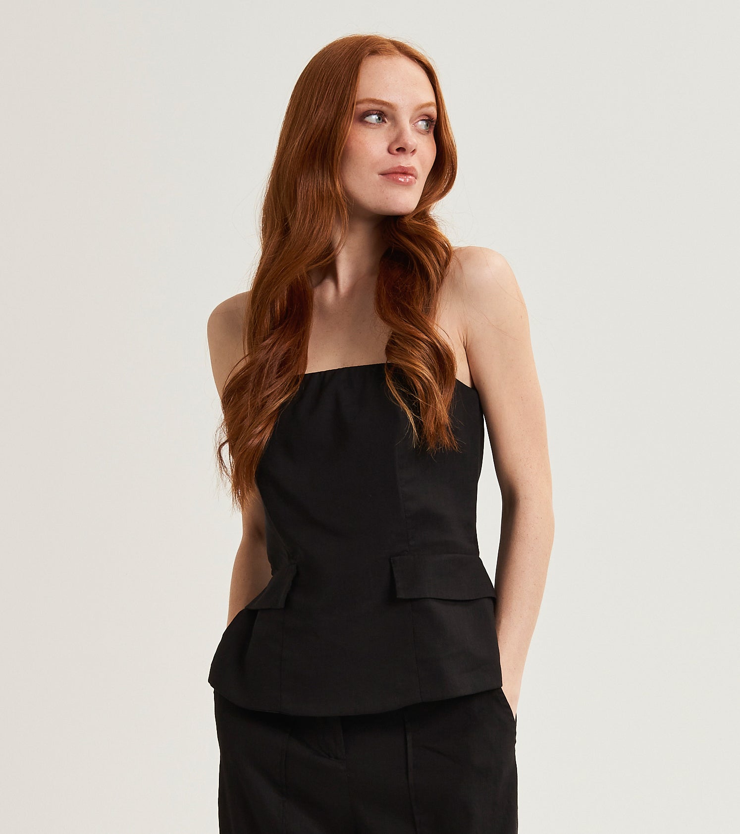 Off-the-shoulder top