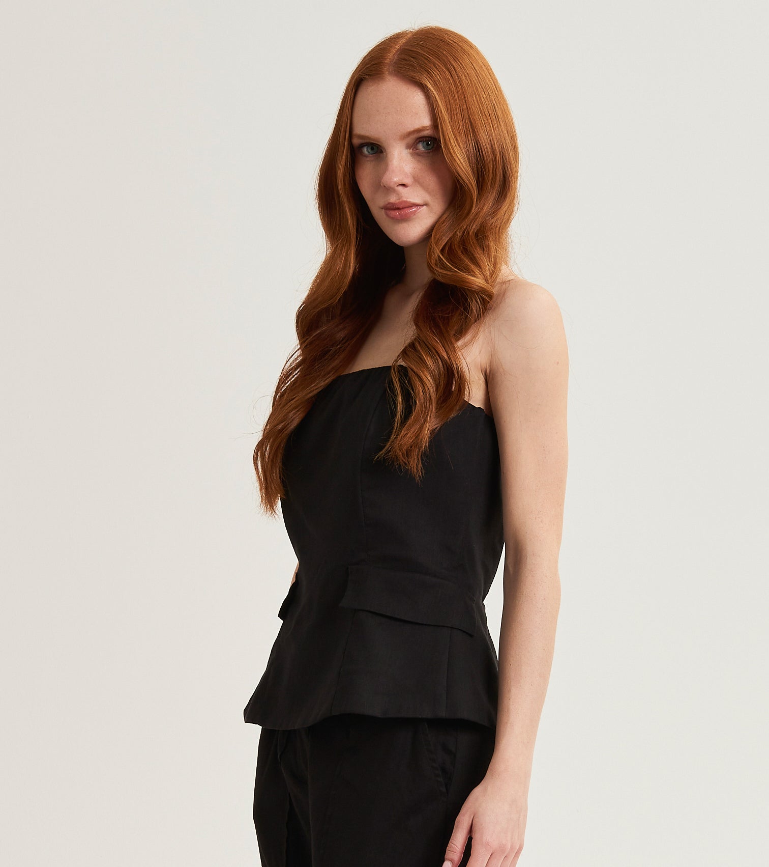 Off-the-shoulder top