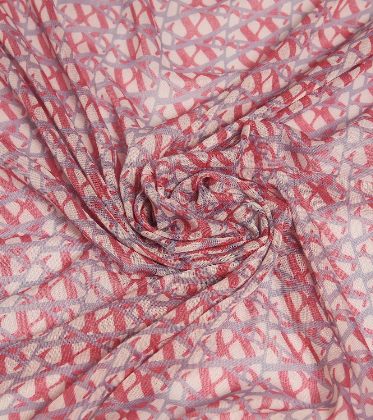 Scarf with fringes