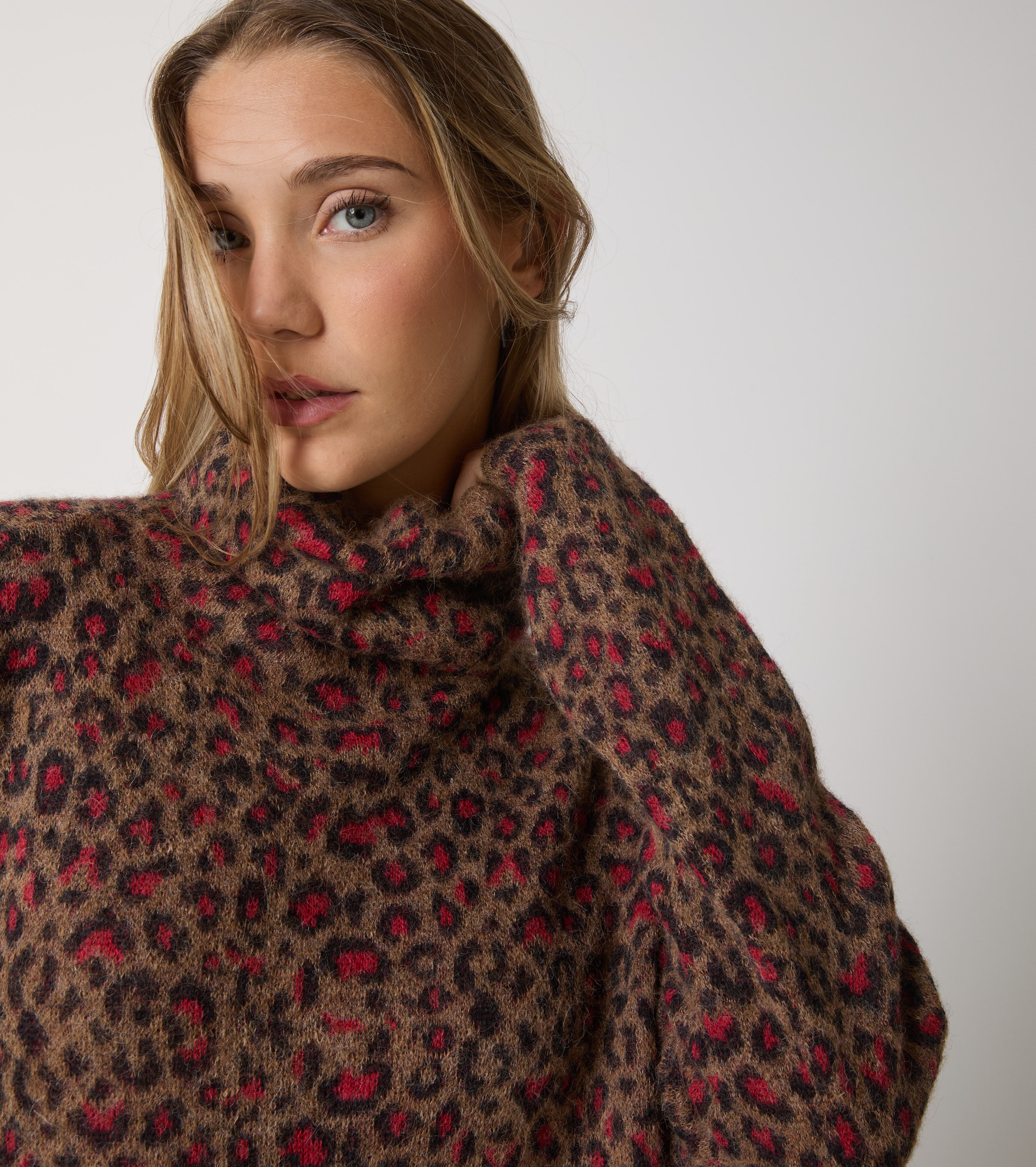 Abito in filato in alpaca animalier