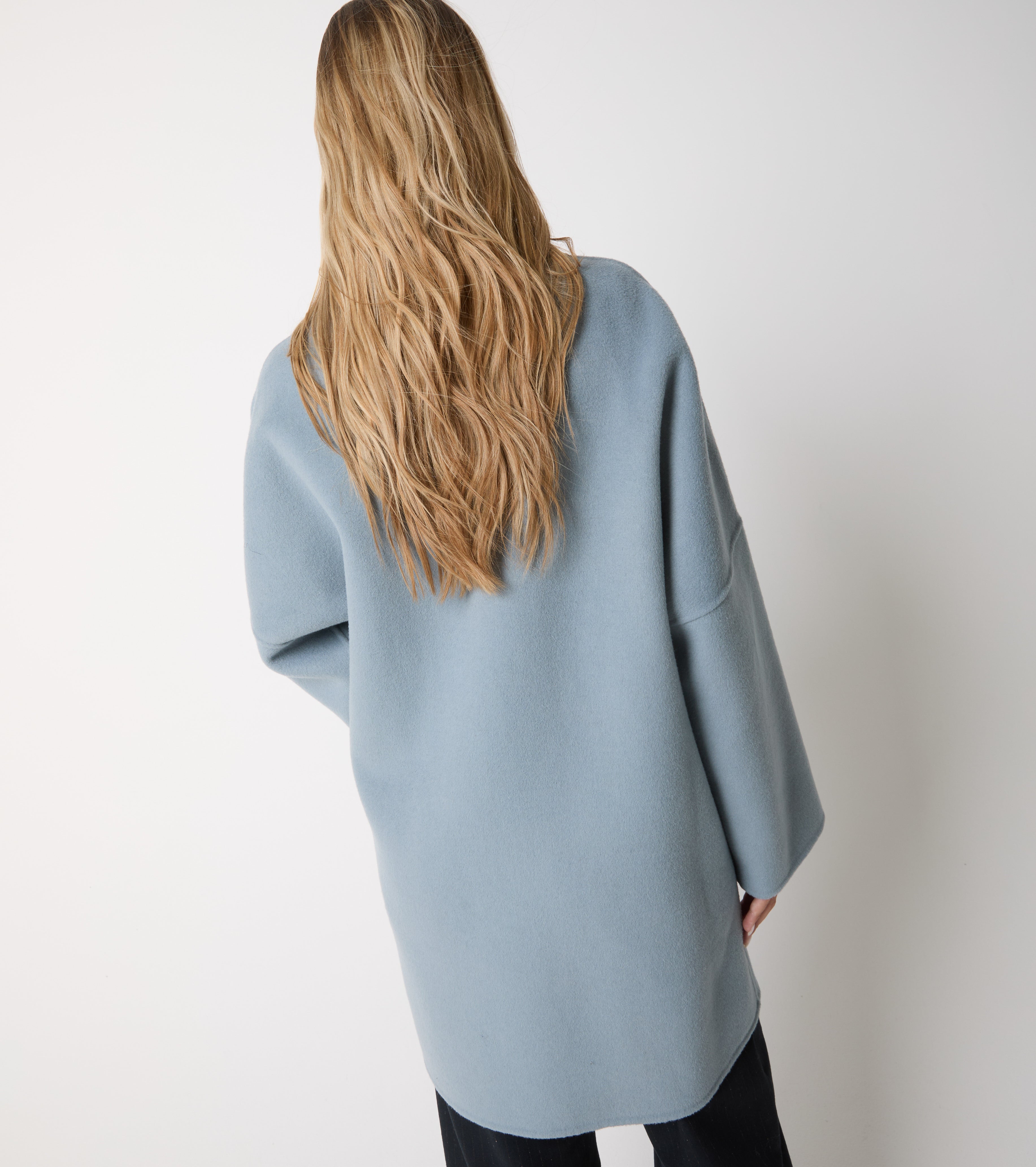 Cappotto in lana con revers