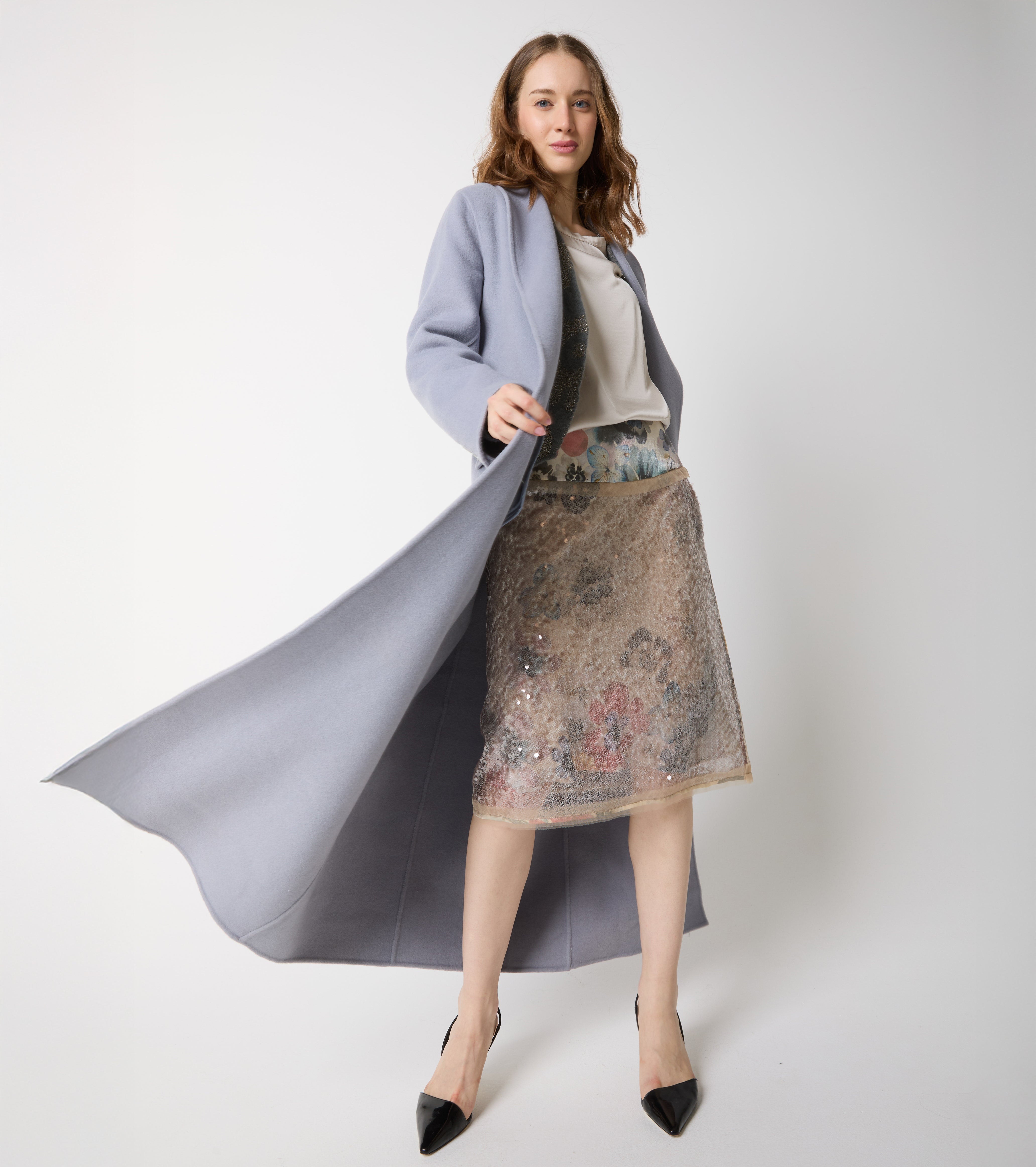 Cappotto lungo in lana con cintura
