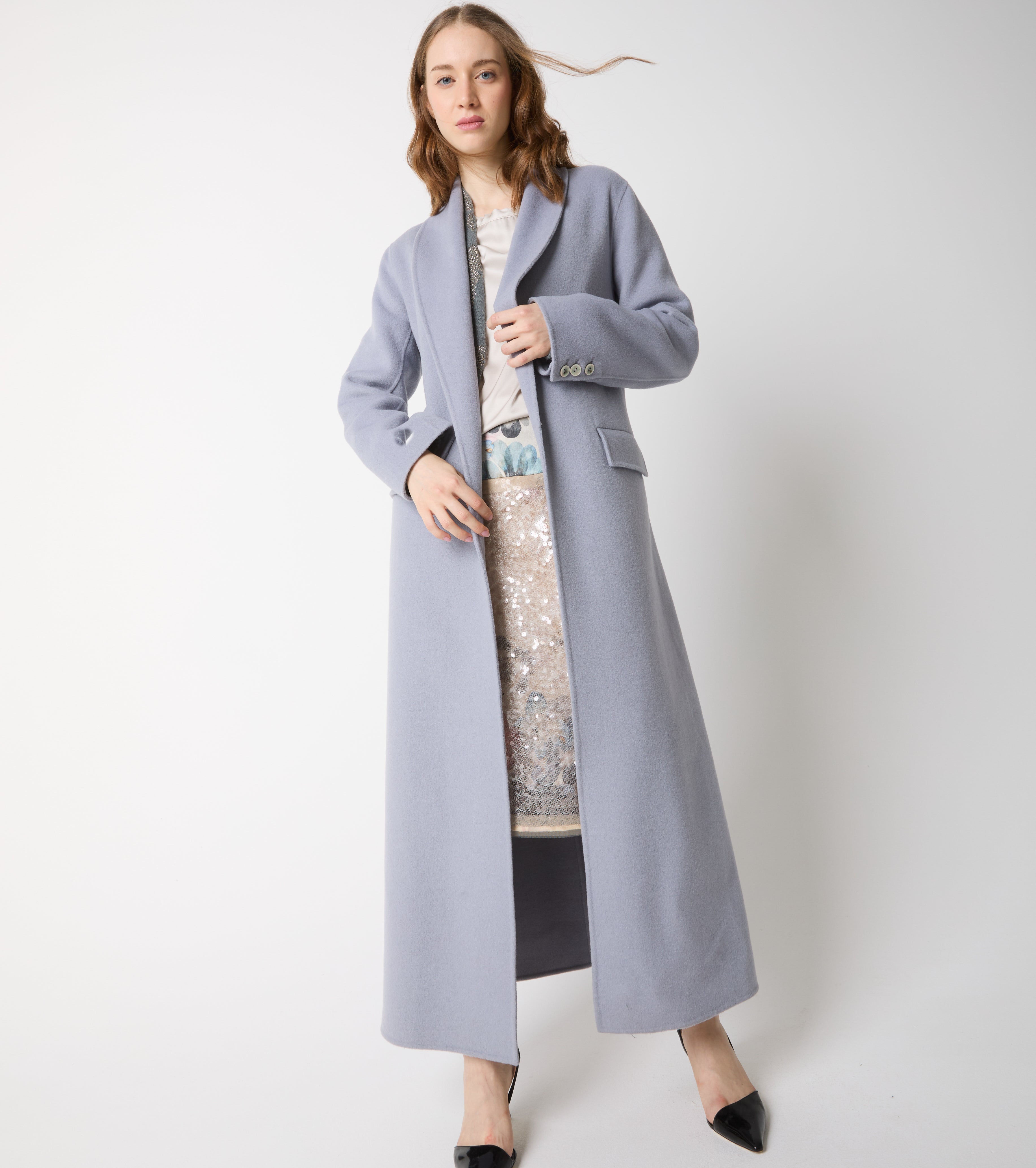 Cappotto lungo in lana con cintura
