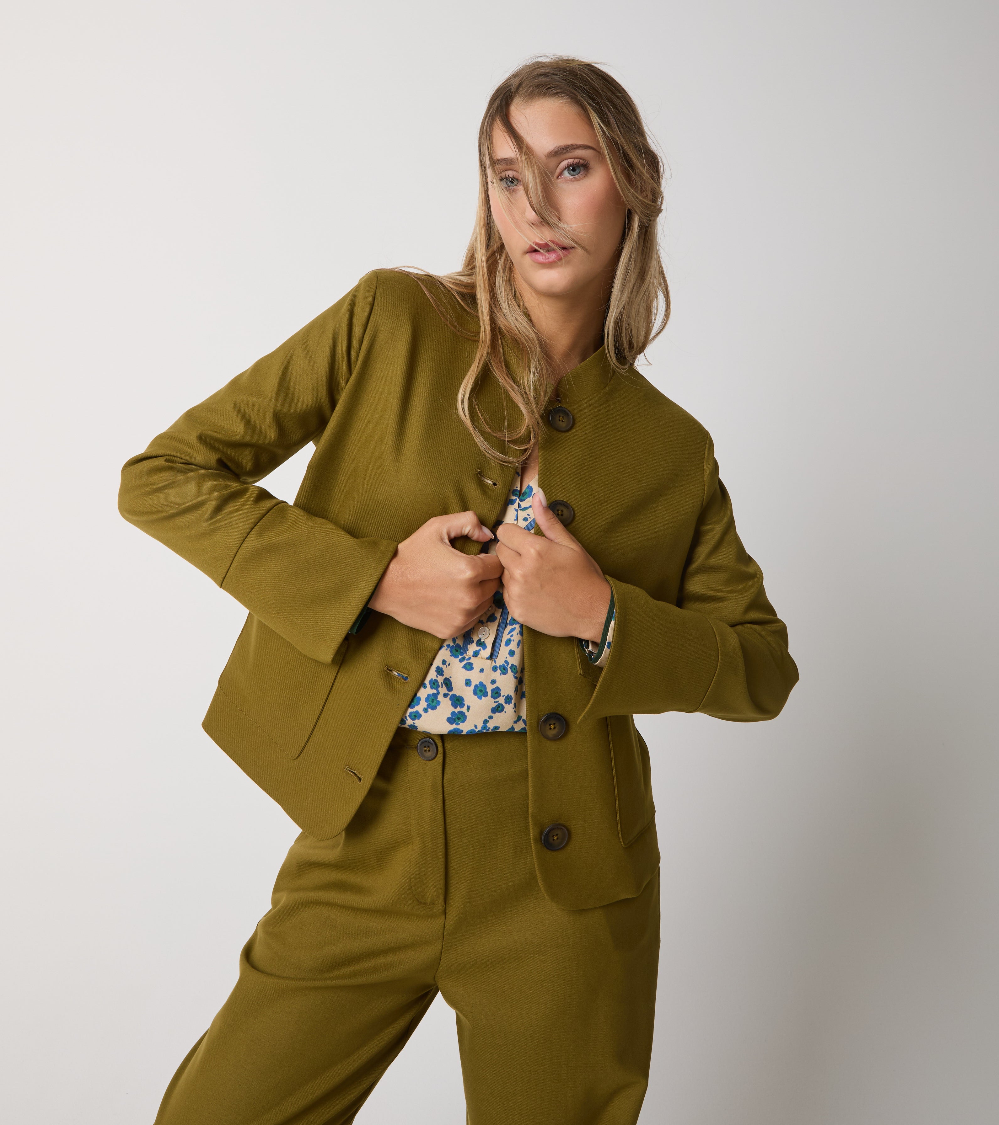 Chaqueta con cuello mandarín