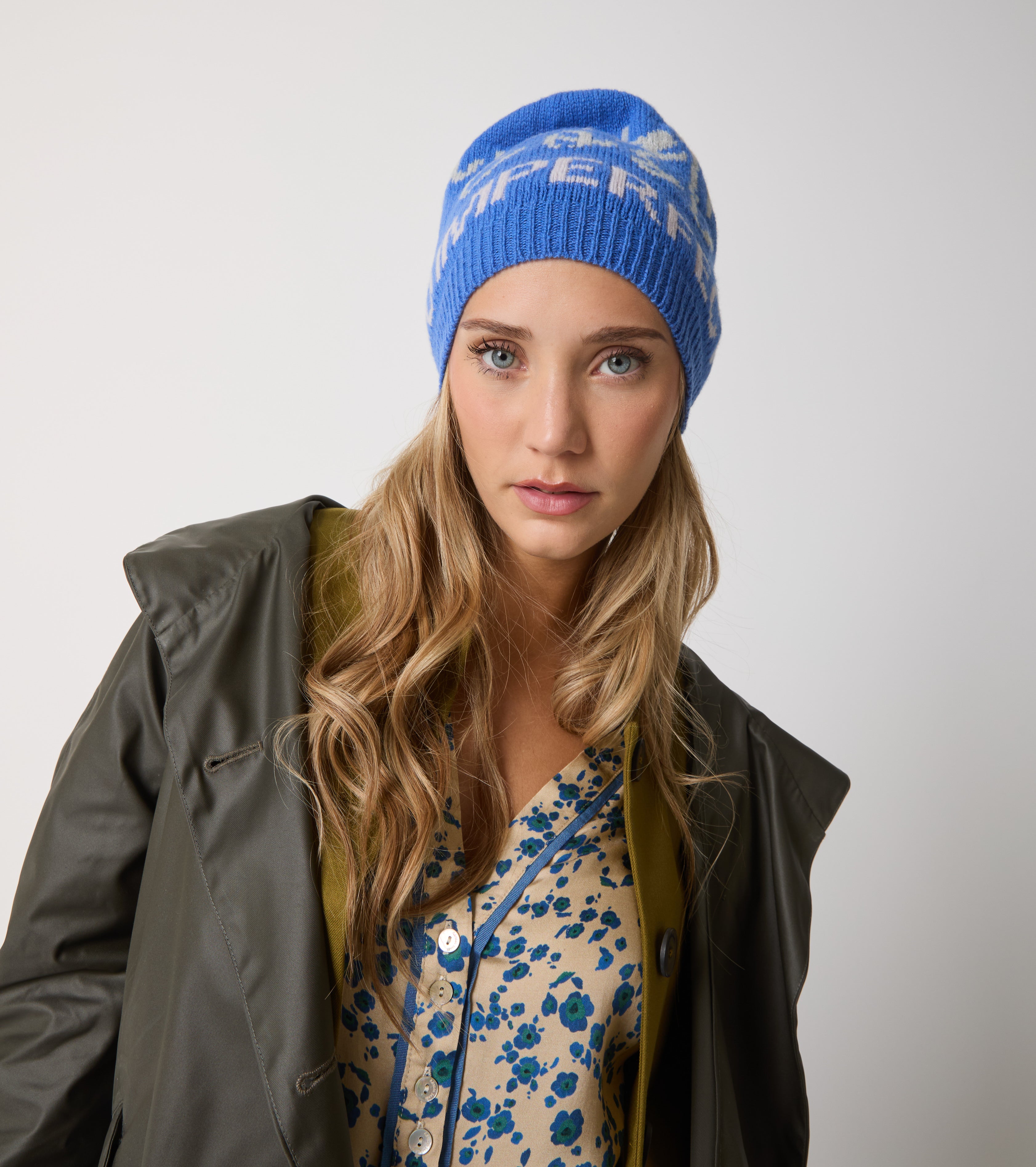 Berretto beanie in lana con lettering