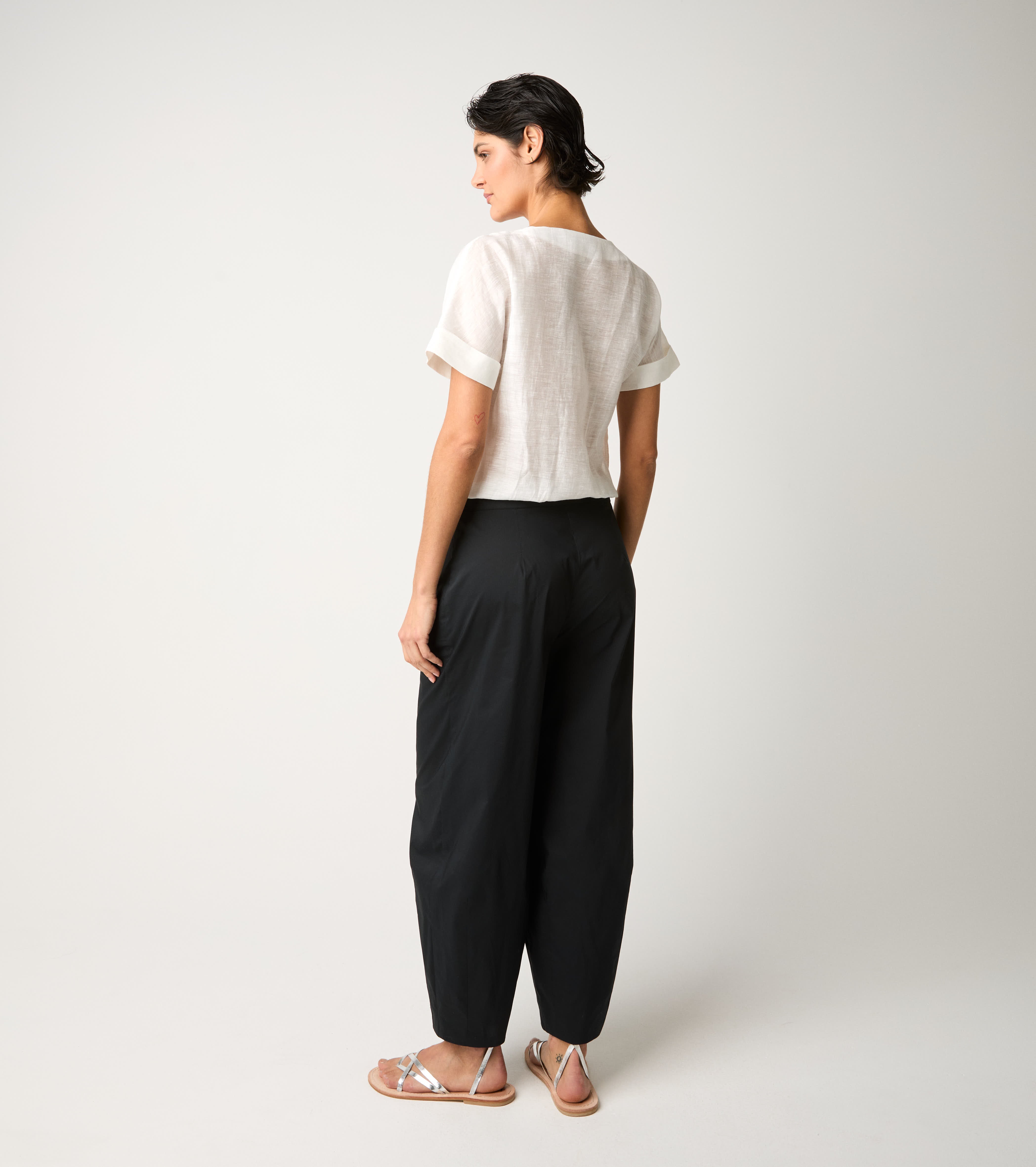 Tuta in cotone e lino con bottoni bianco