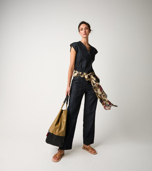 Tuta da donna in denim con bottoni unico