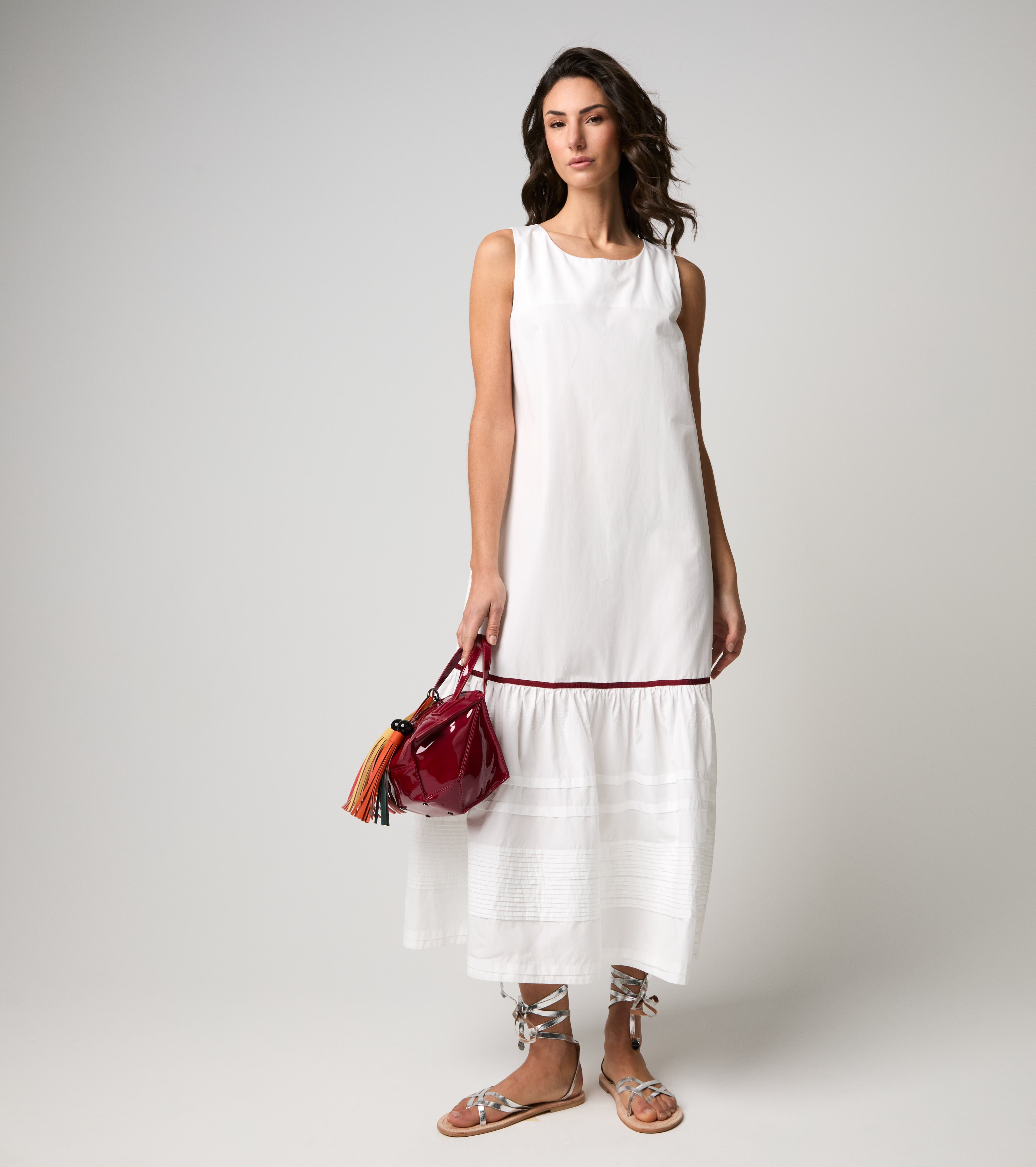 Abito in cotone con scollo rotondo bianco