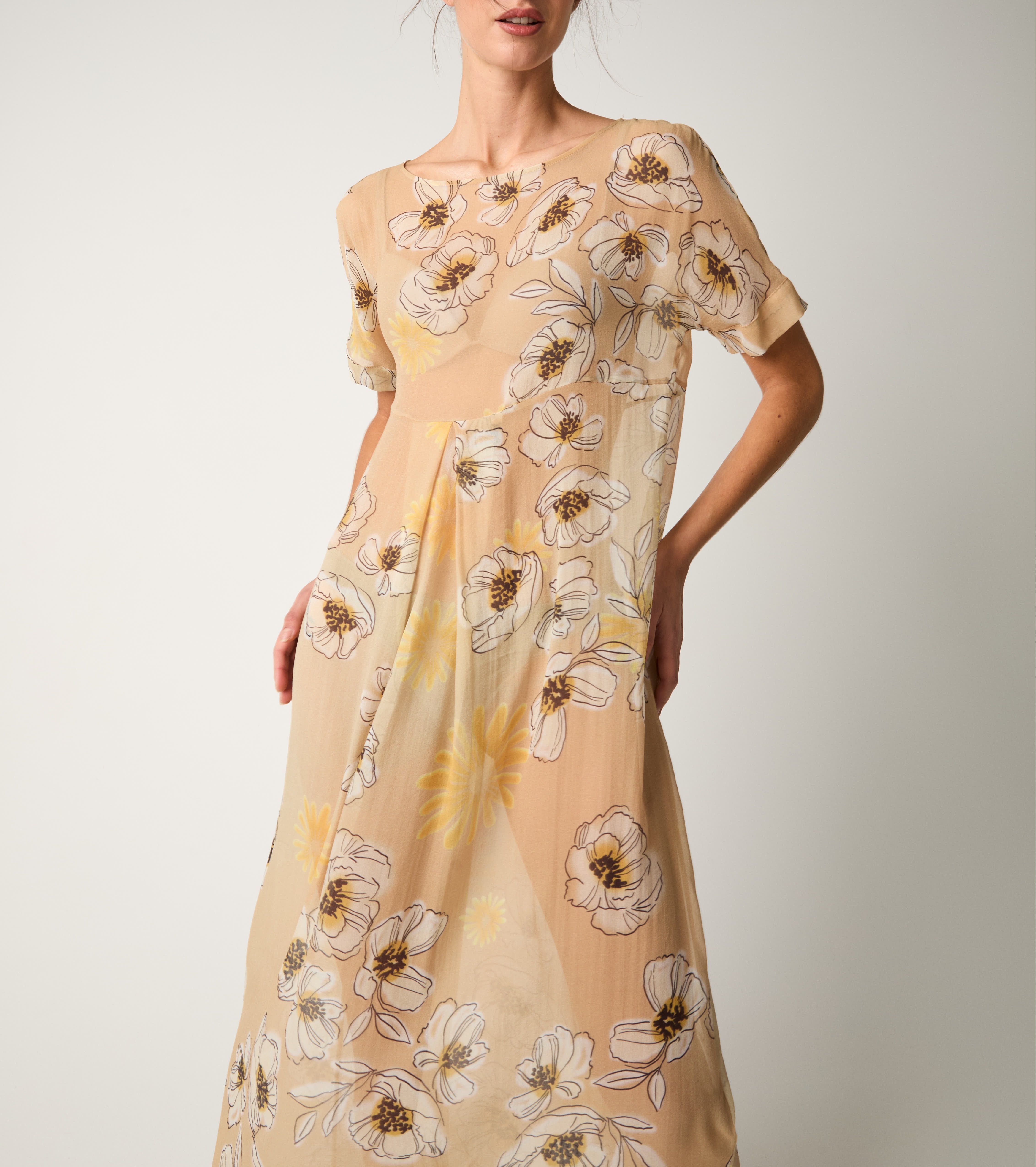 Abito in seta floreale pesca