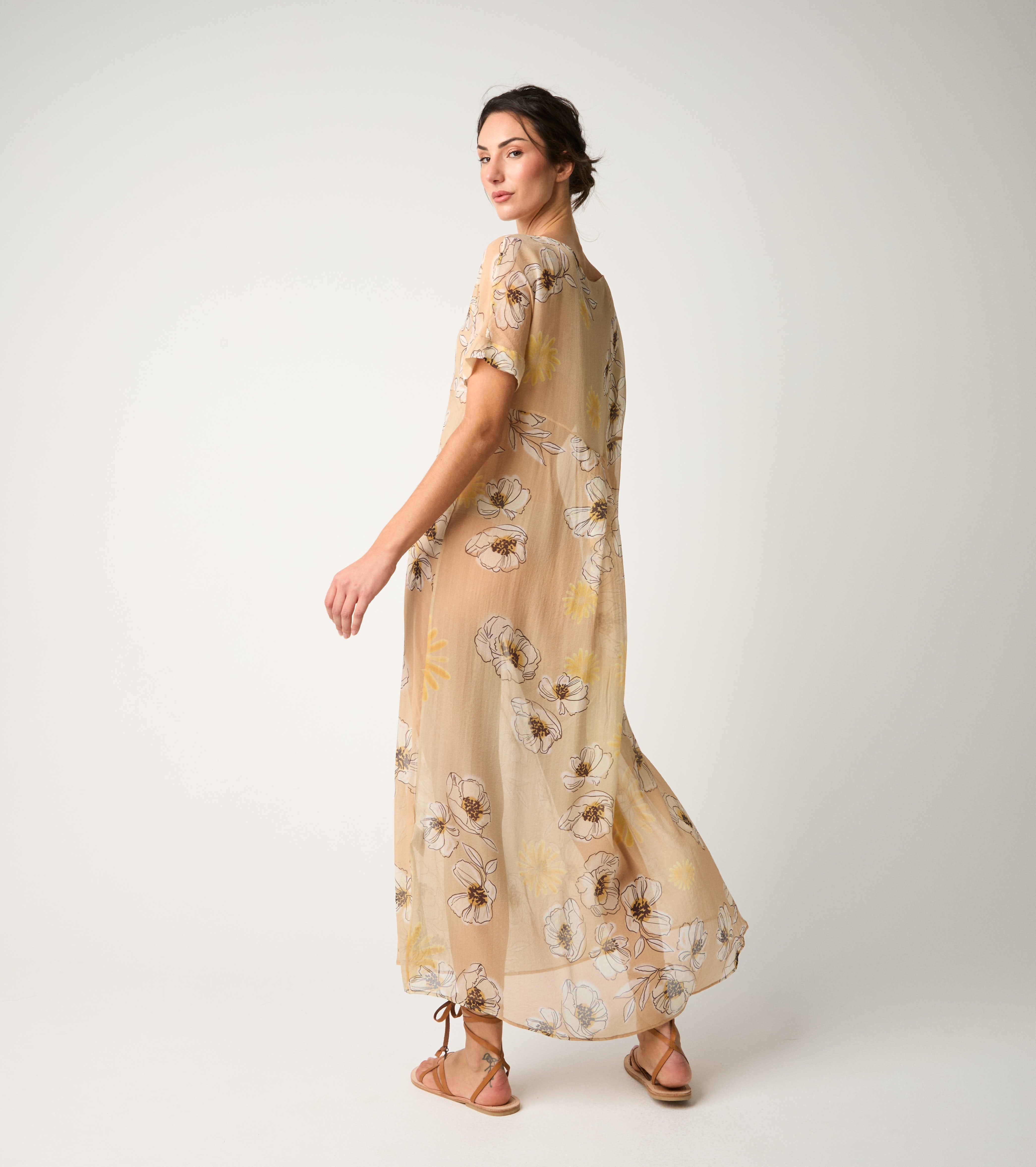 Abito in seta floreale pesca