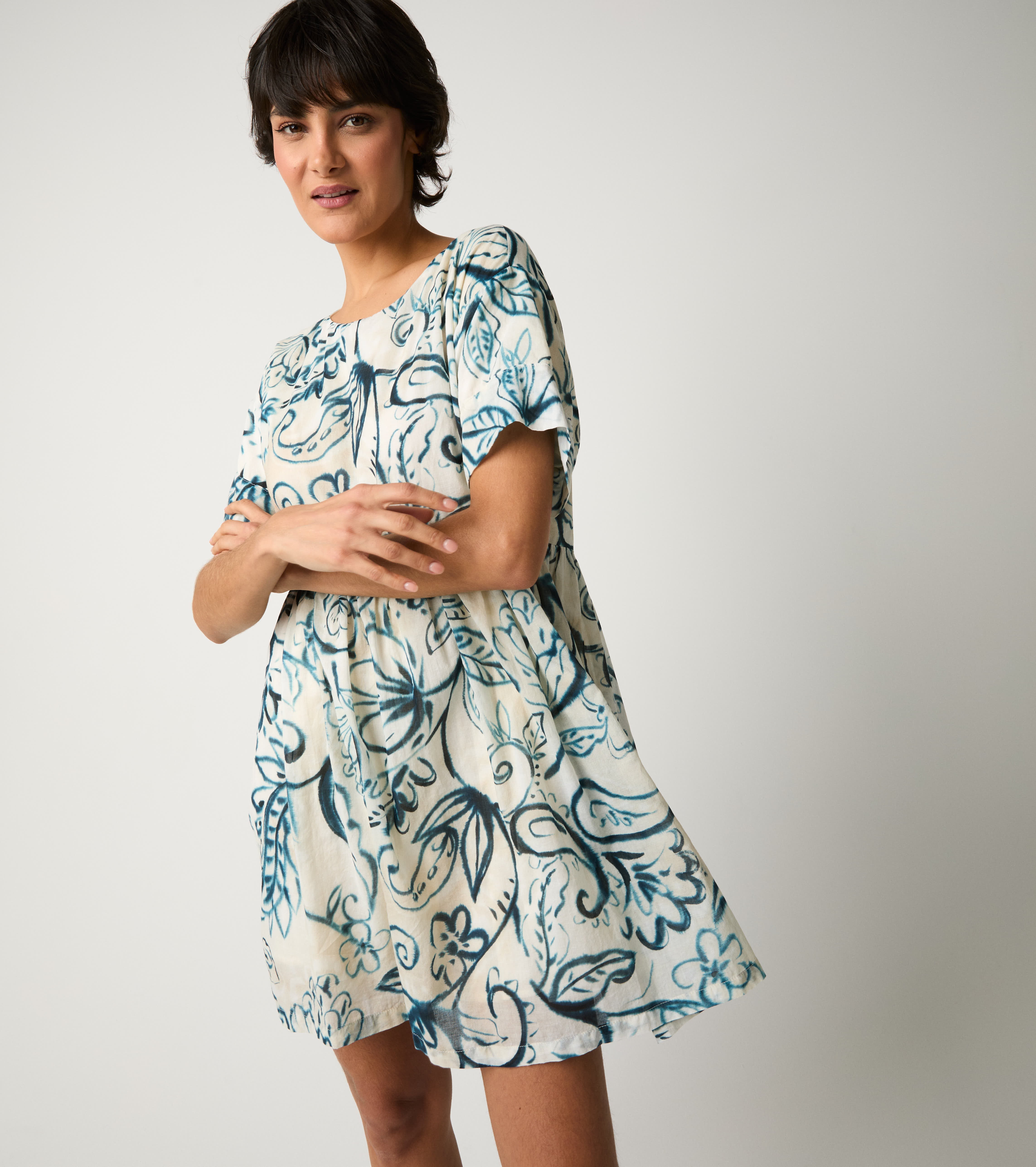 Abito corto in cotone floreale fiore