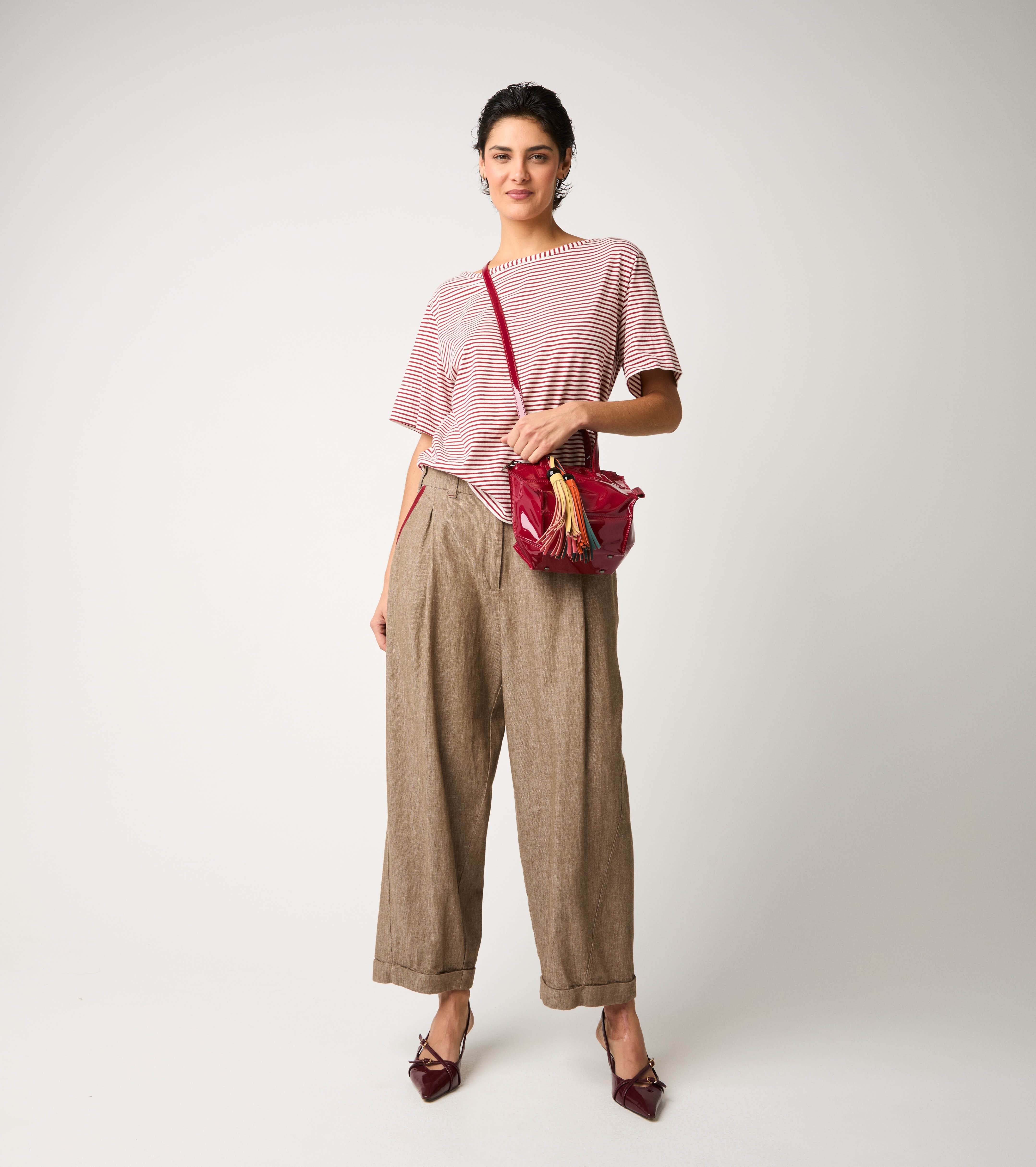 Trousers with darts and beaver lapels