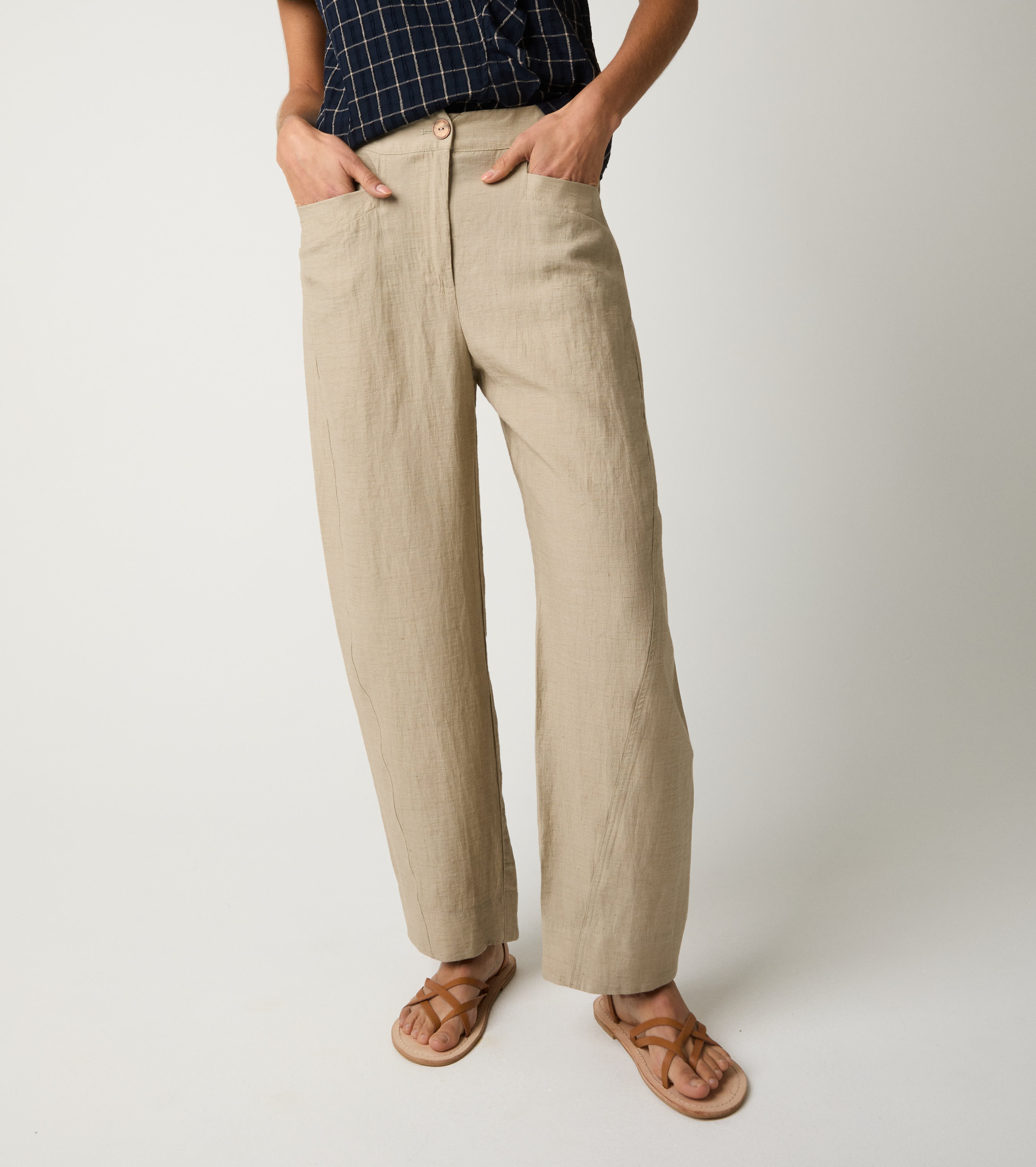 Панталони от ленена смес с джобове от камъни