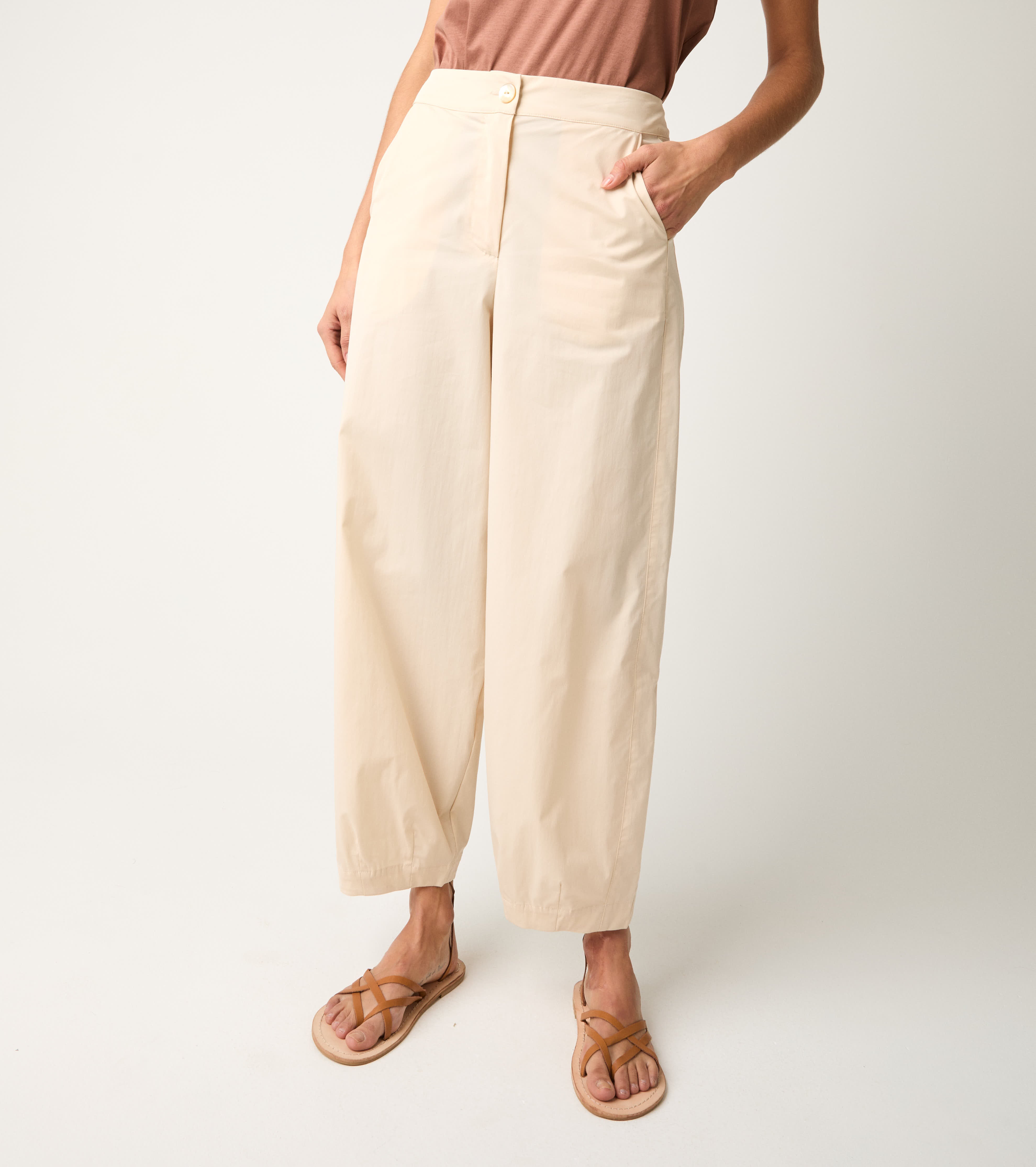 Pantaloni cropped in cotone stretch wine