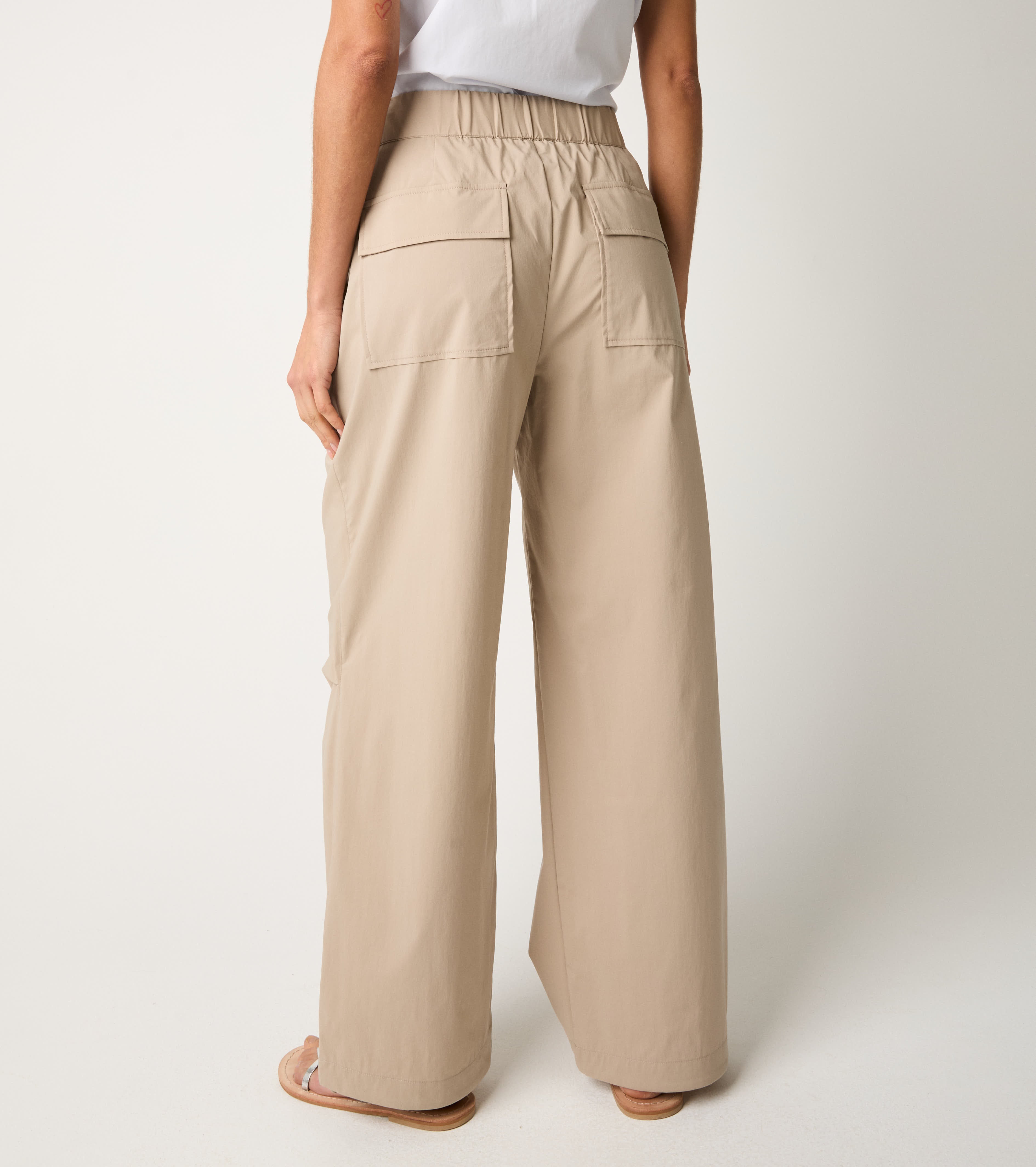 Памучни панталони с шнур от gres