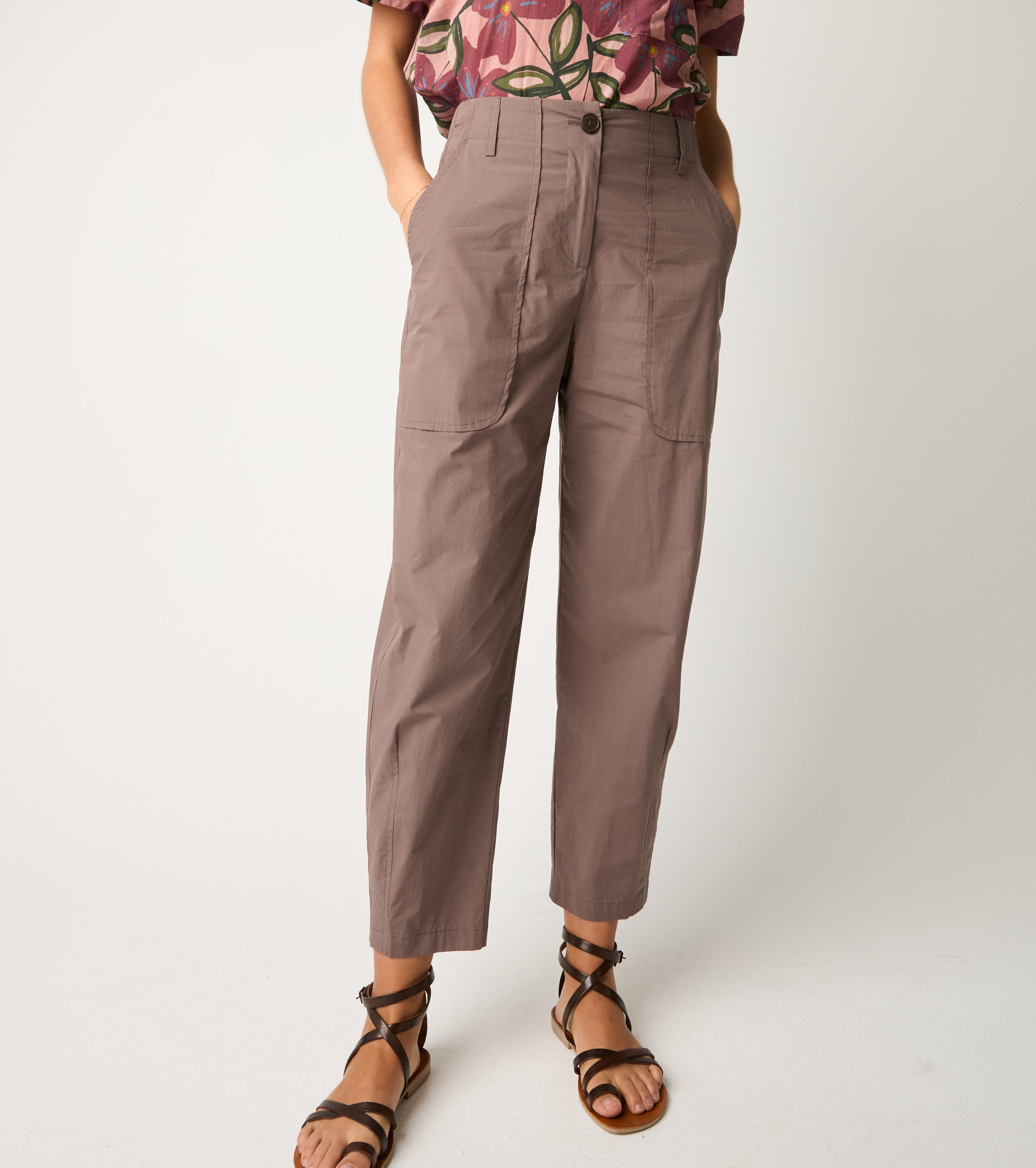 Pantaloni cropped in cotone stretch cacao