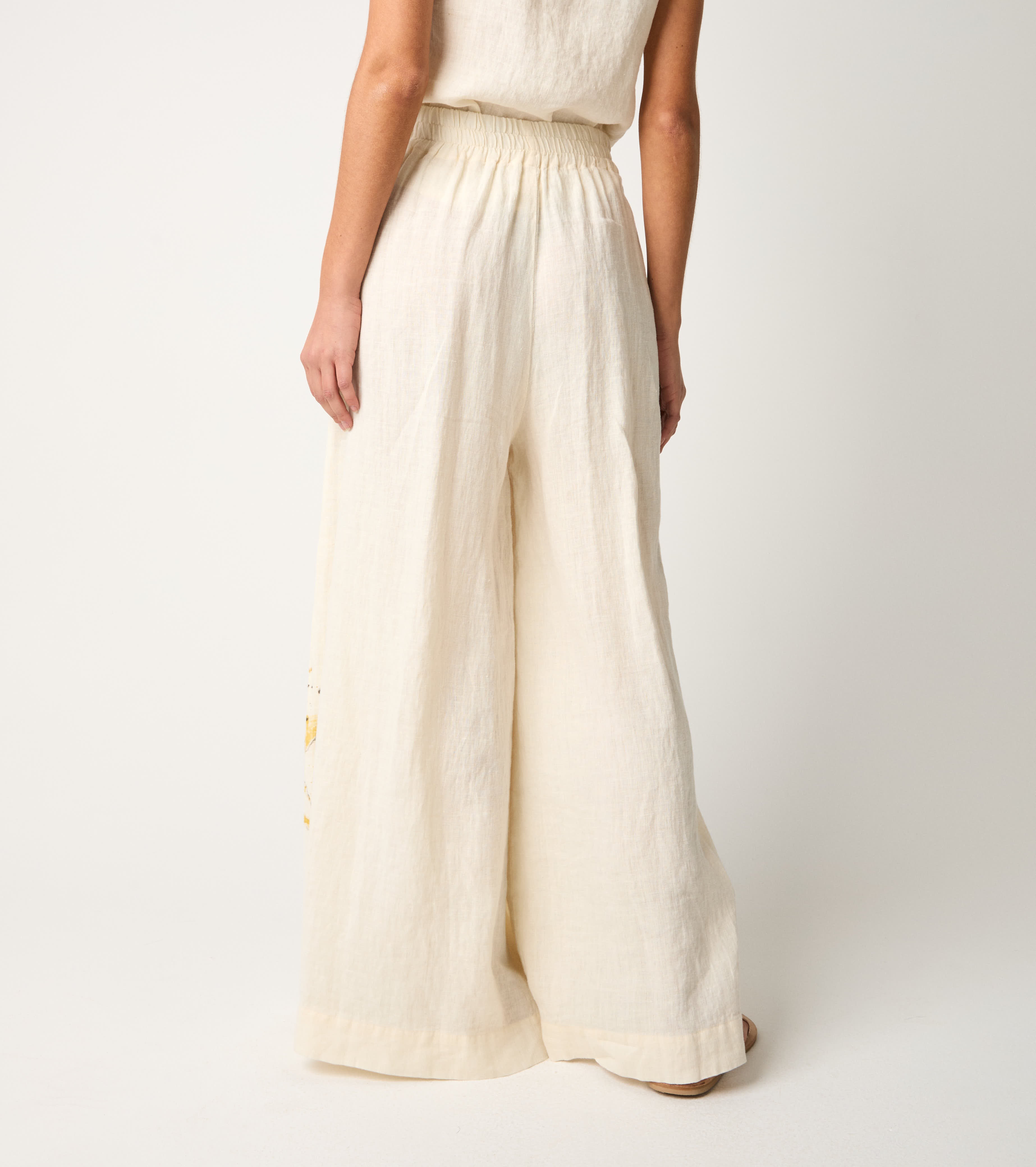 Pantaloni con stampa floreale fiori