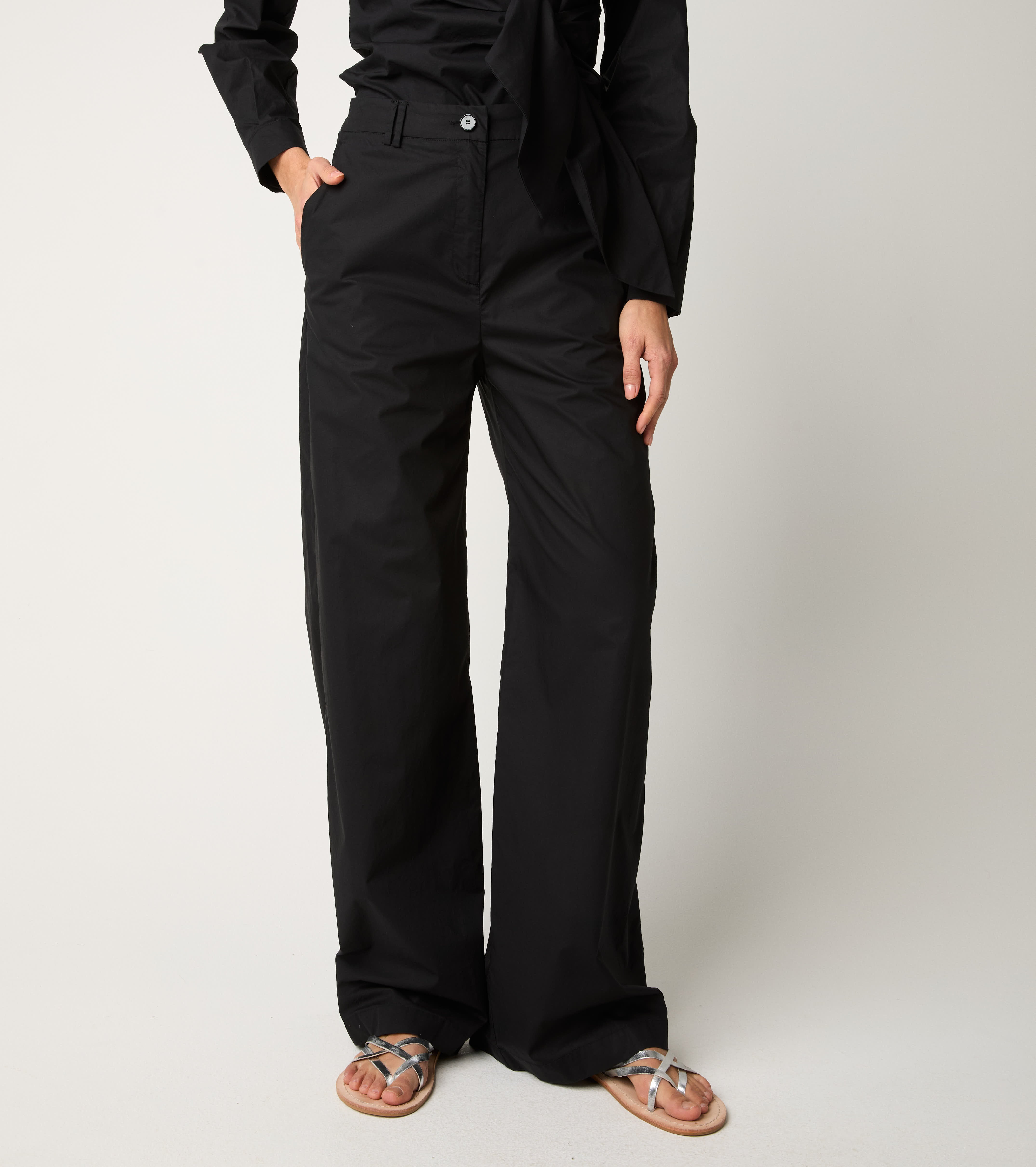 Pantaloni in cotone con piega nero