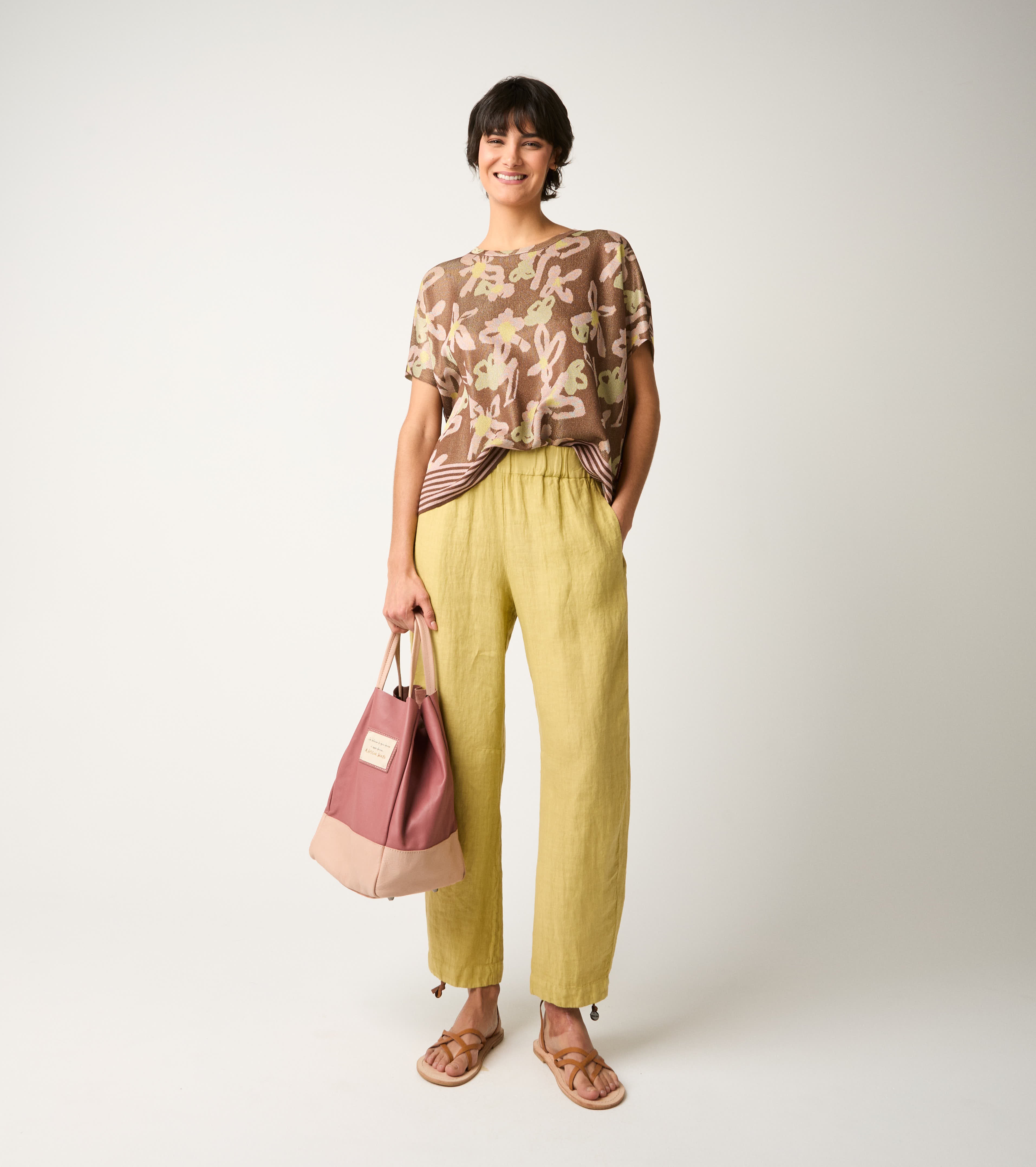 Pantaloni in lino con elastico e tasche bignè