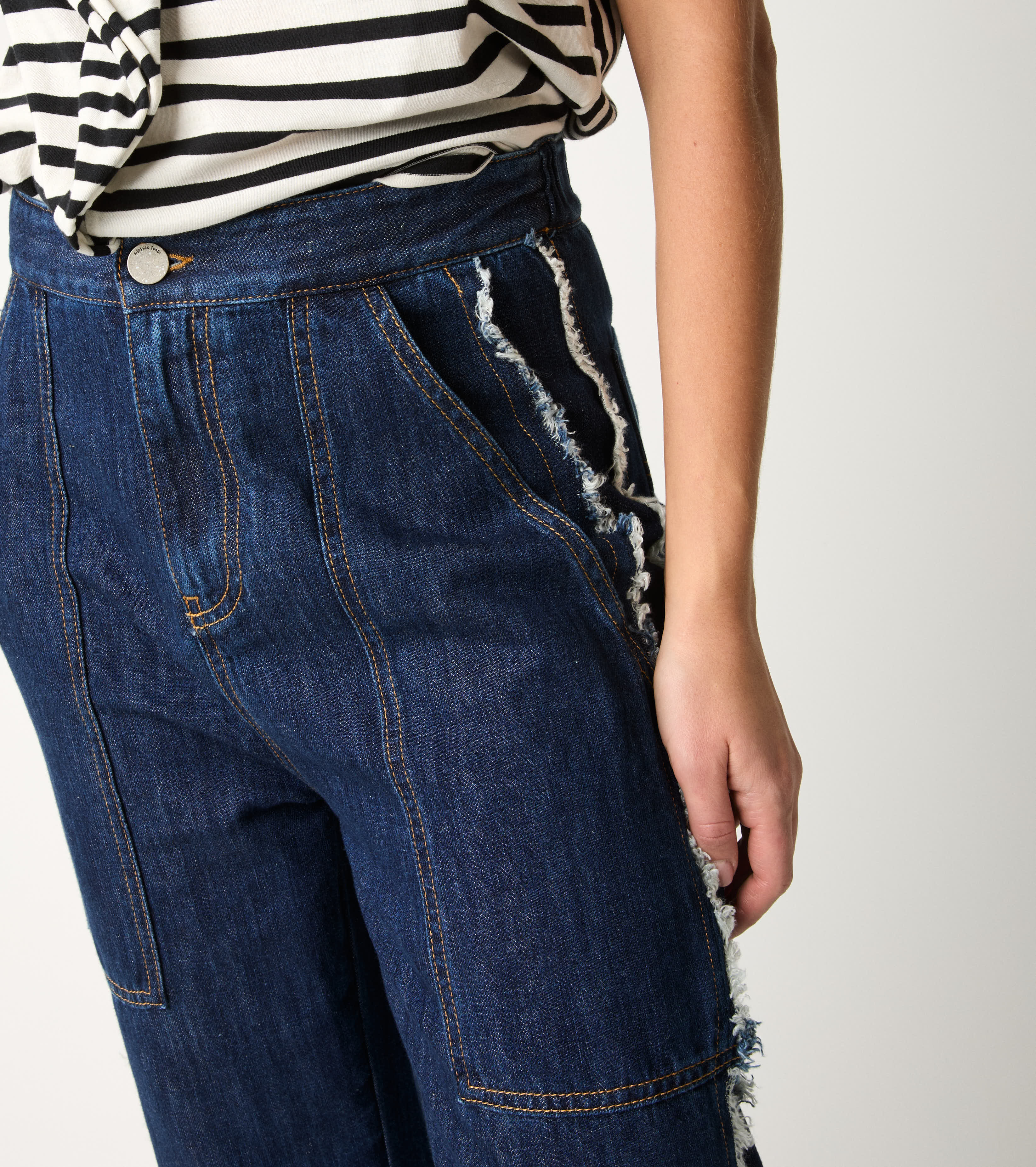 Jeans workwear sfrangiato unico