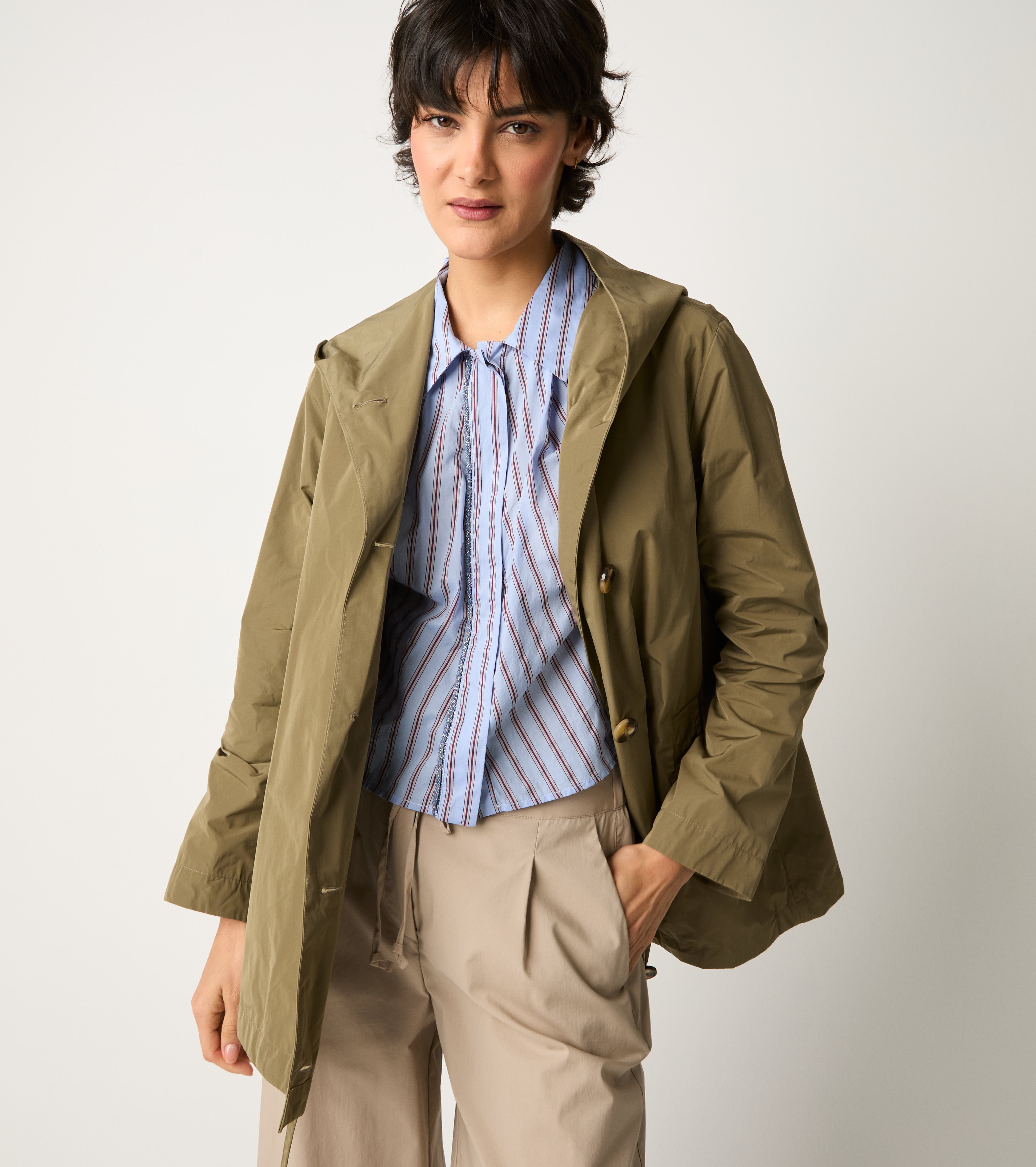 Къса парка с копчета каки