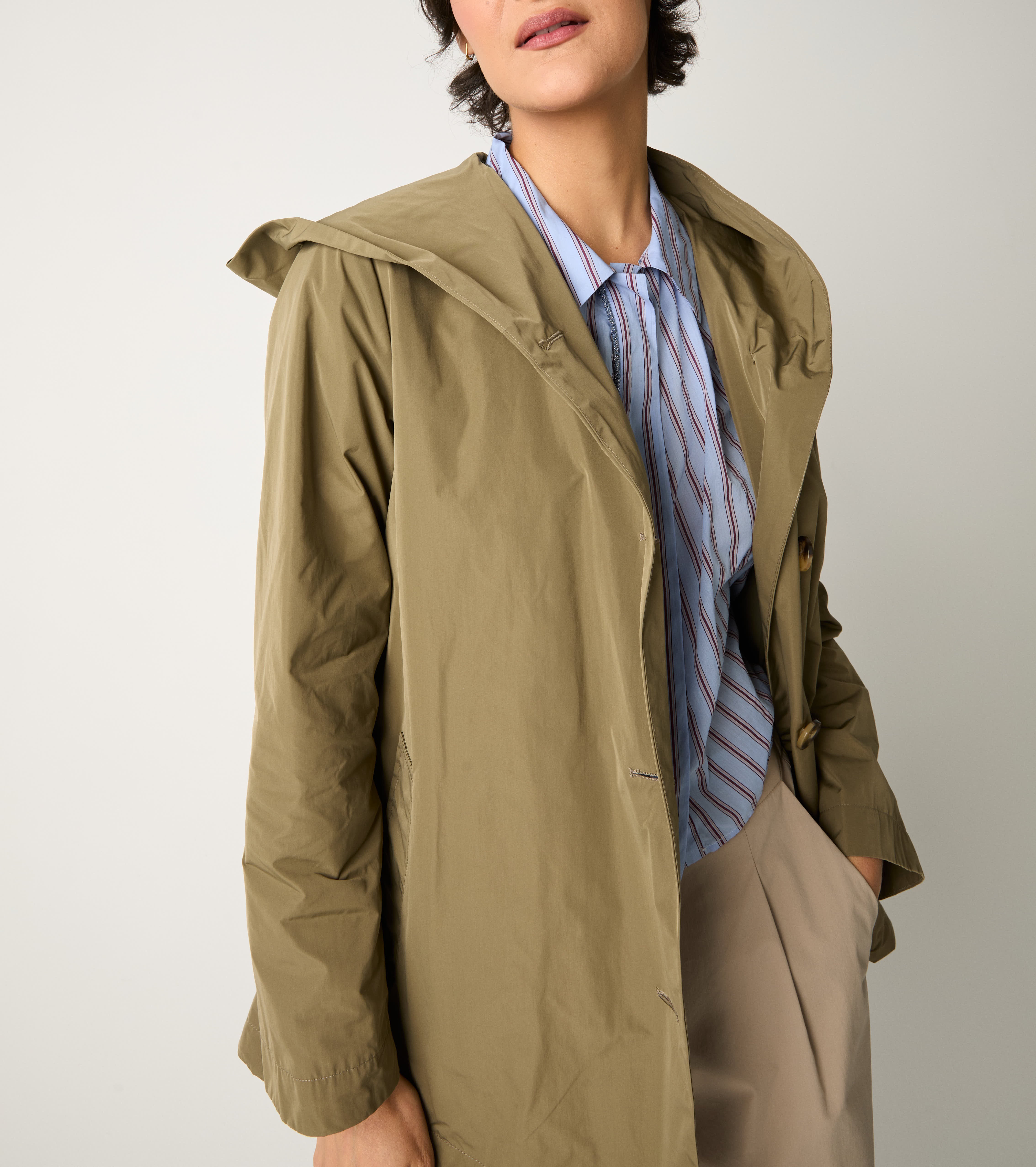 Къса парка с копчета каки