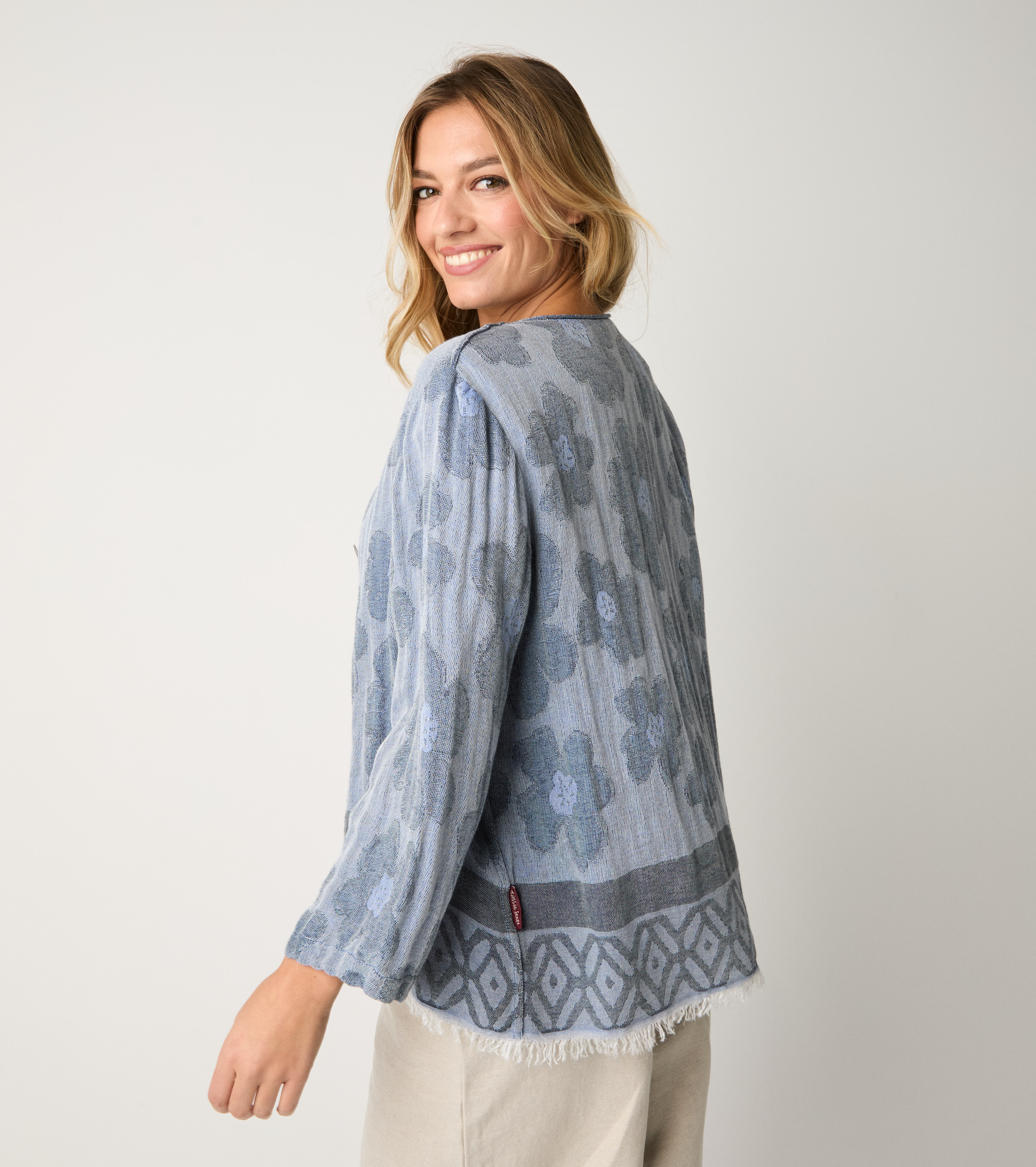 Jacquard jacket with jeans buttons