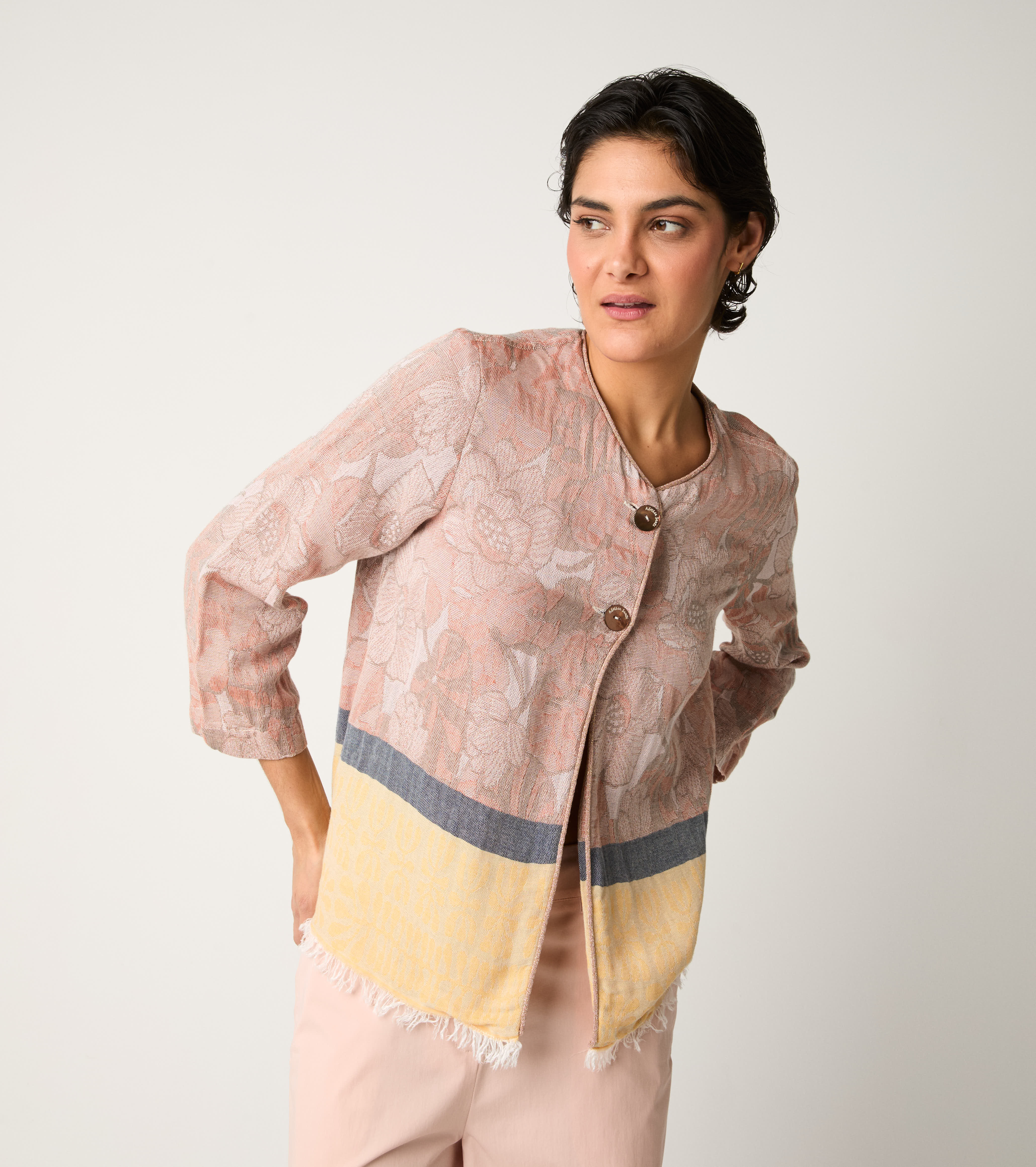 Giacca jacquard con bottoni foglie