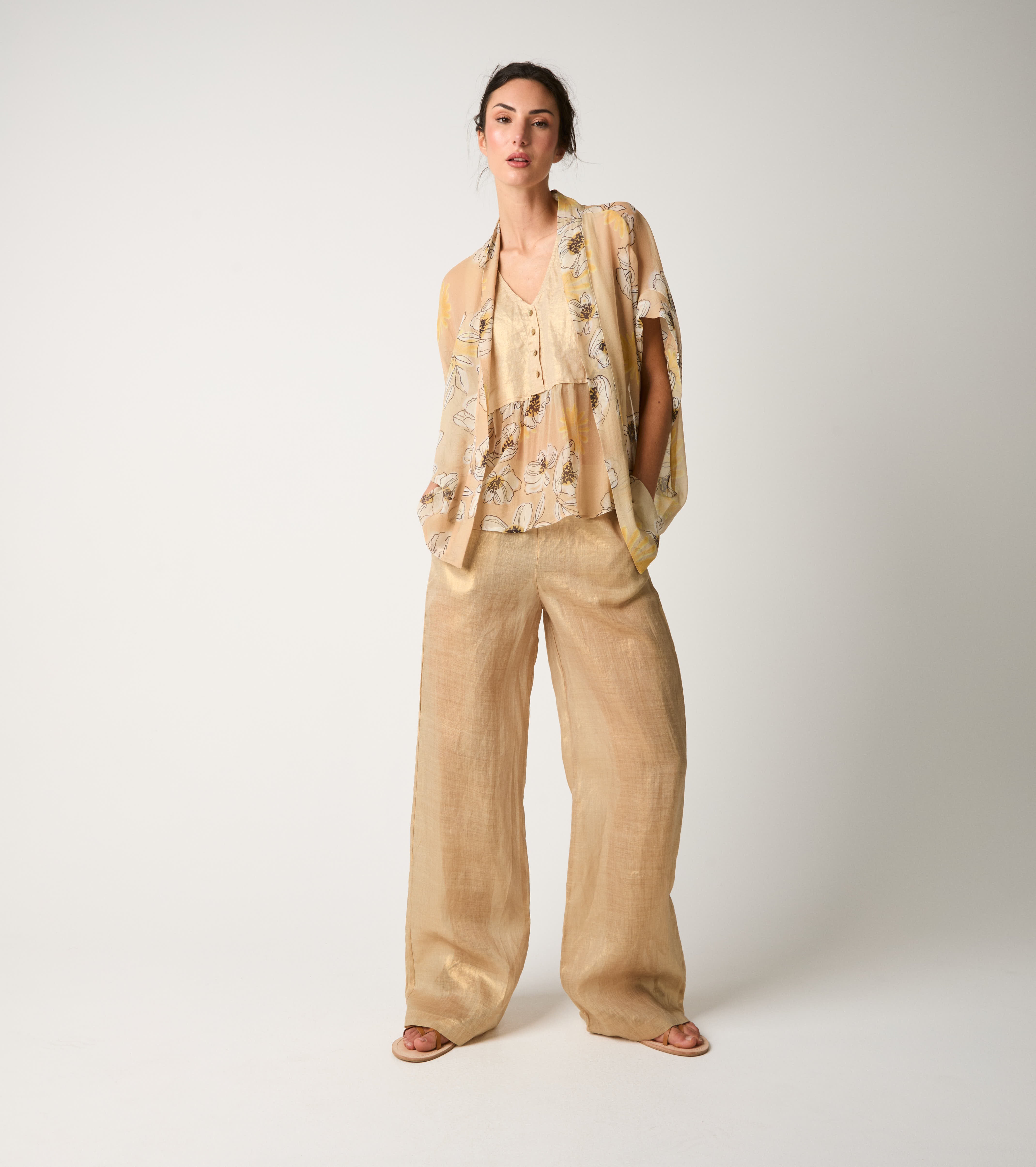 Top con stampa floreale oro