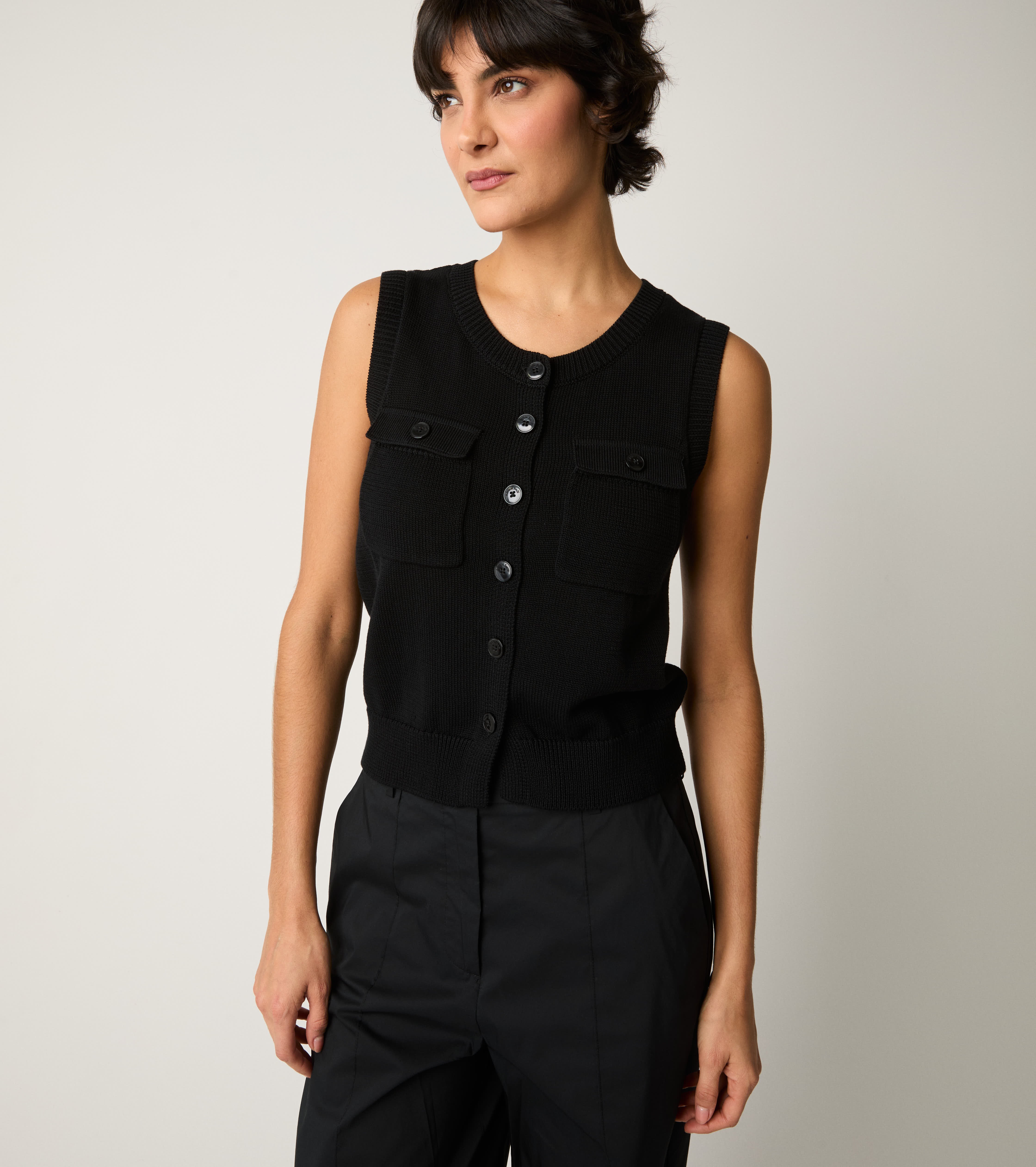 Gilet in maglia con taschini nero
