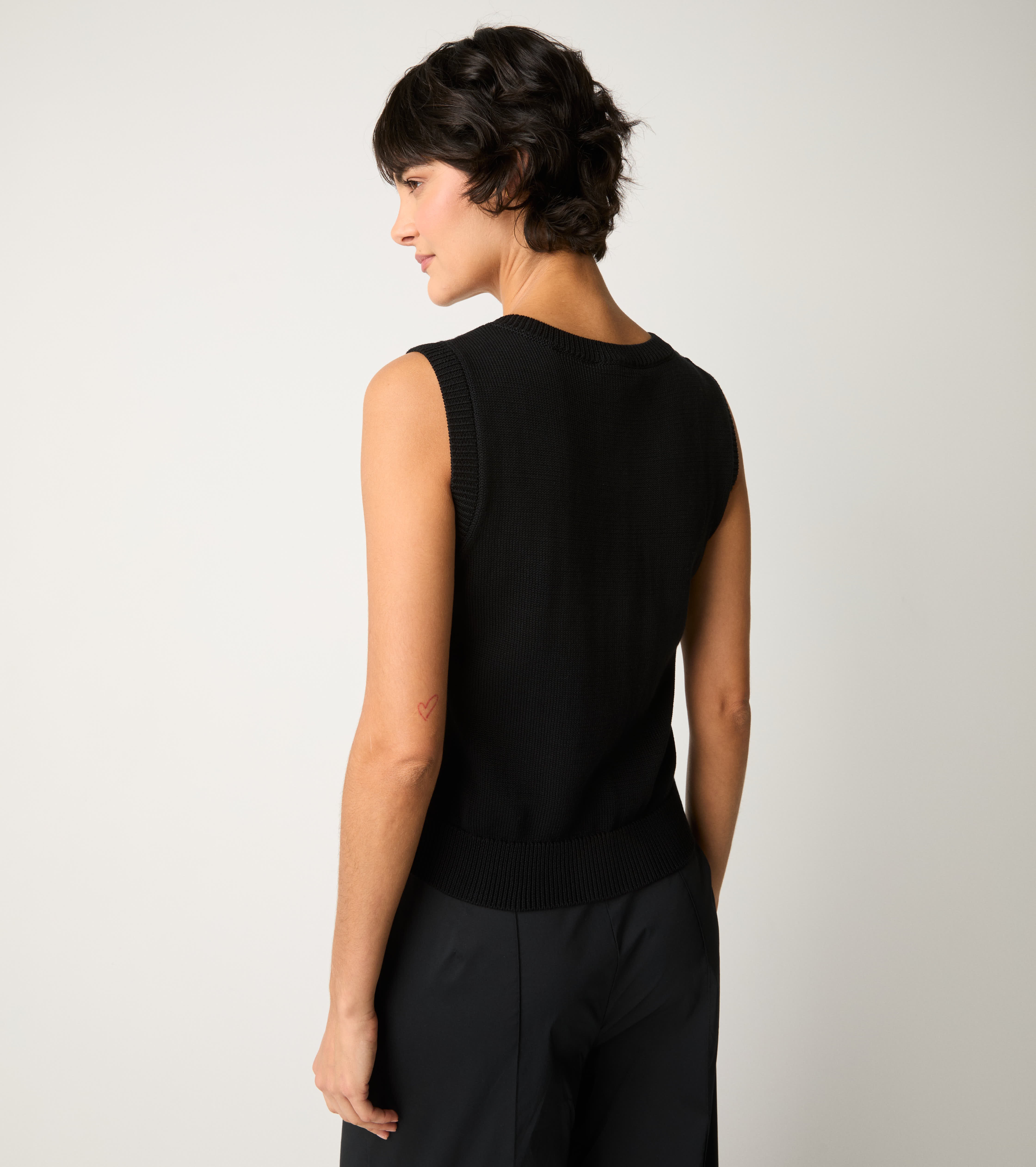 Gilet in maglia con taschini nero