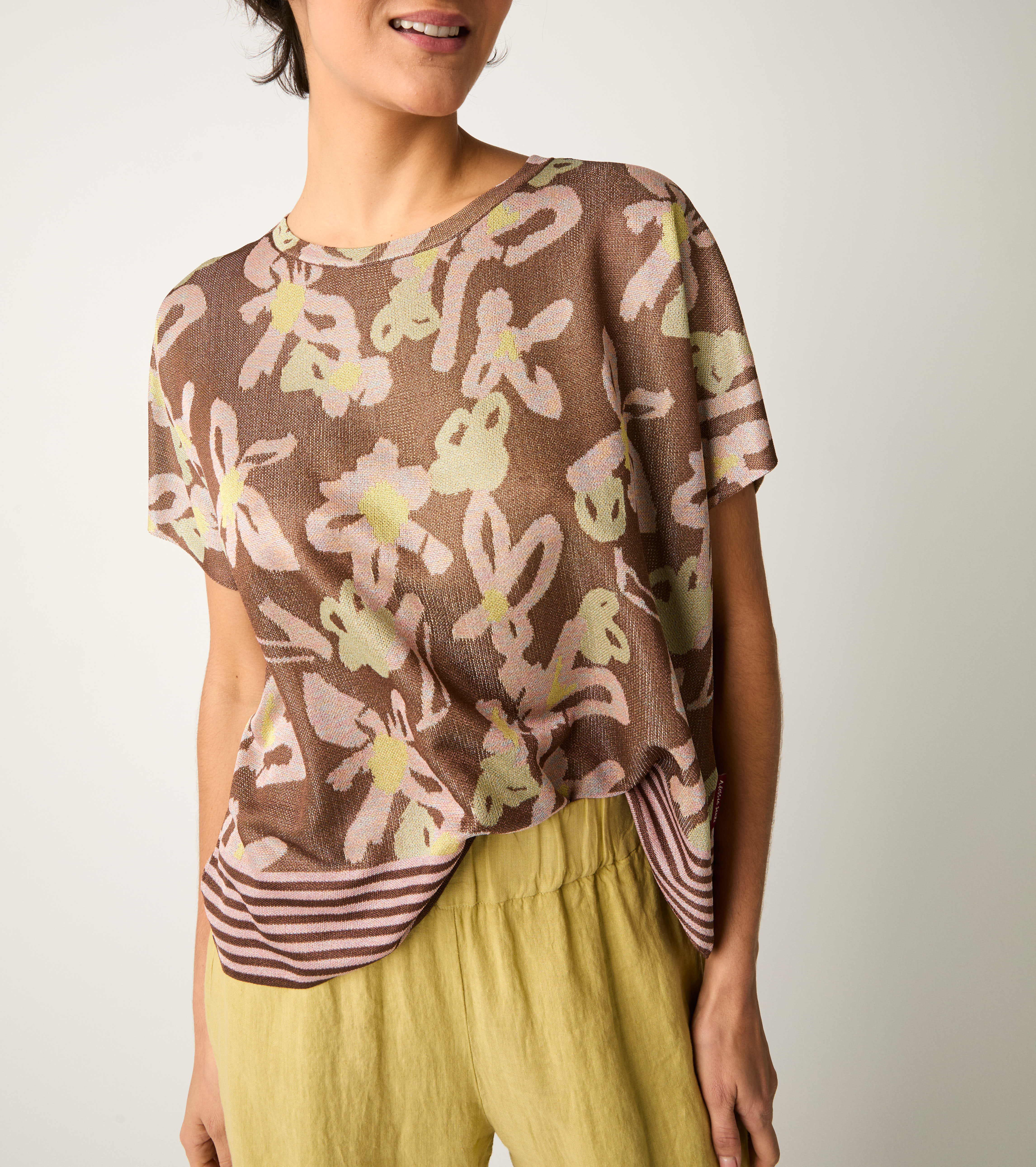 Jacquard T-shirt with short copper sleeves
