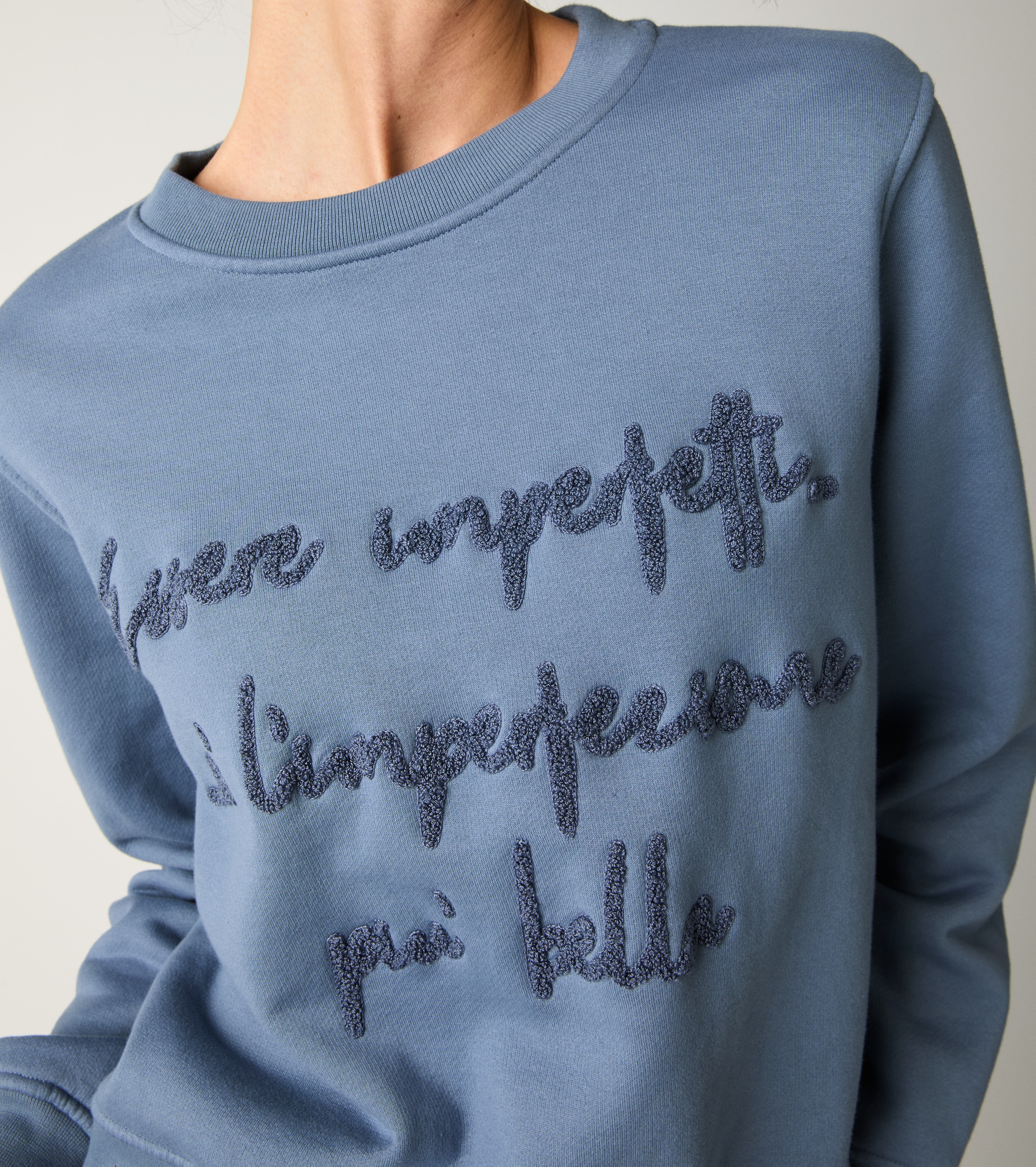 Felpa girocollo con lettering selce