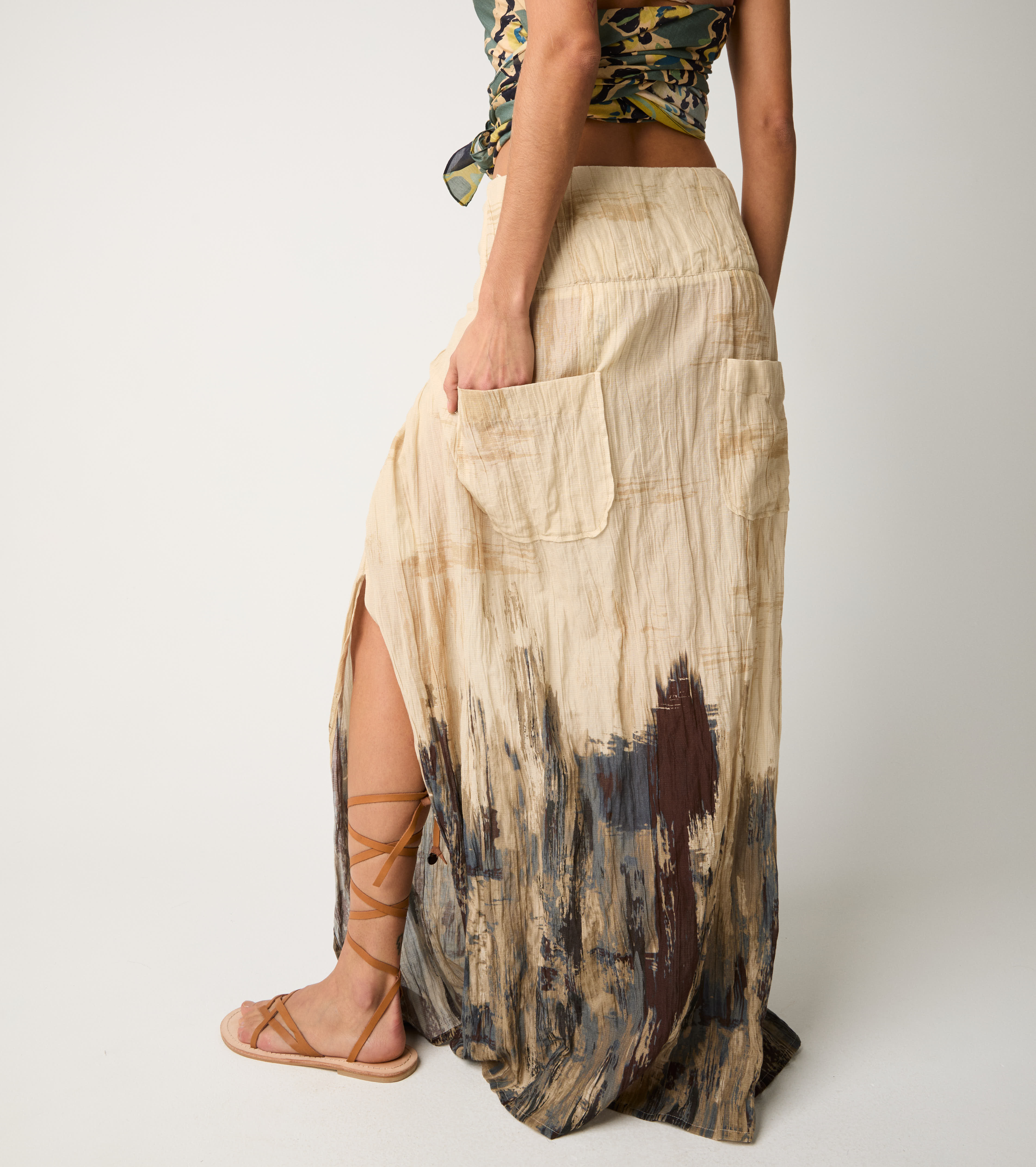 Gonna lunga con spacco spennellate