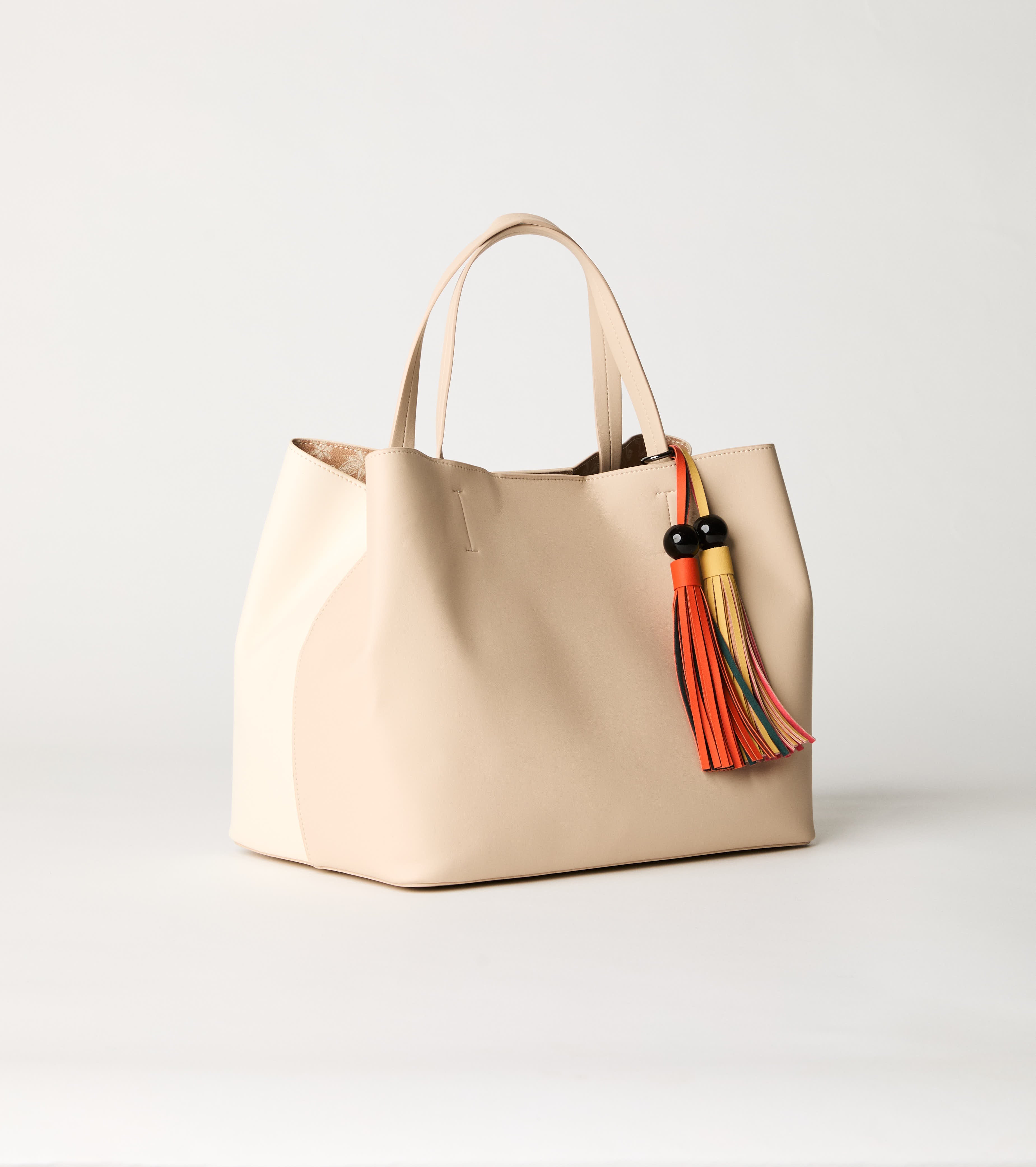 Borsa shopping con charms nappine burro