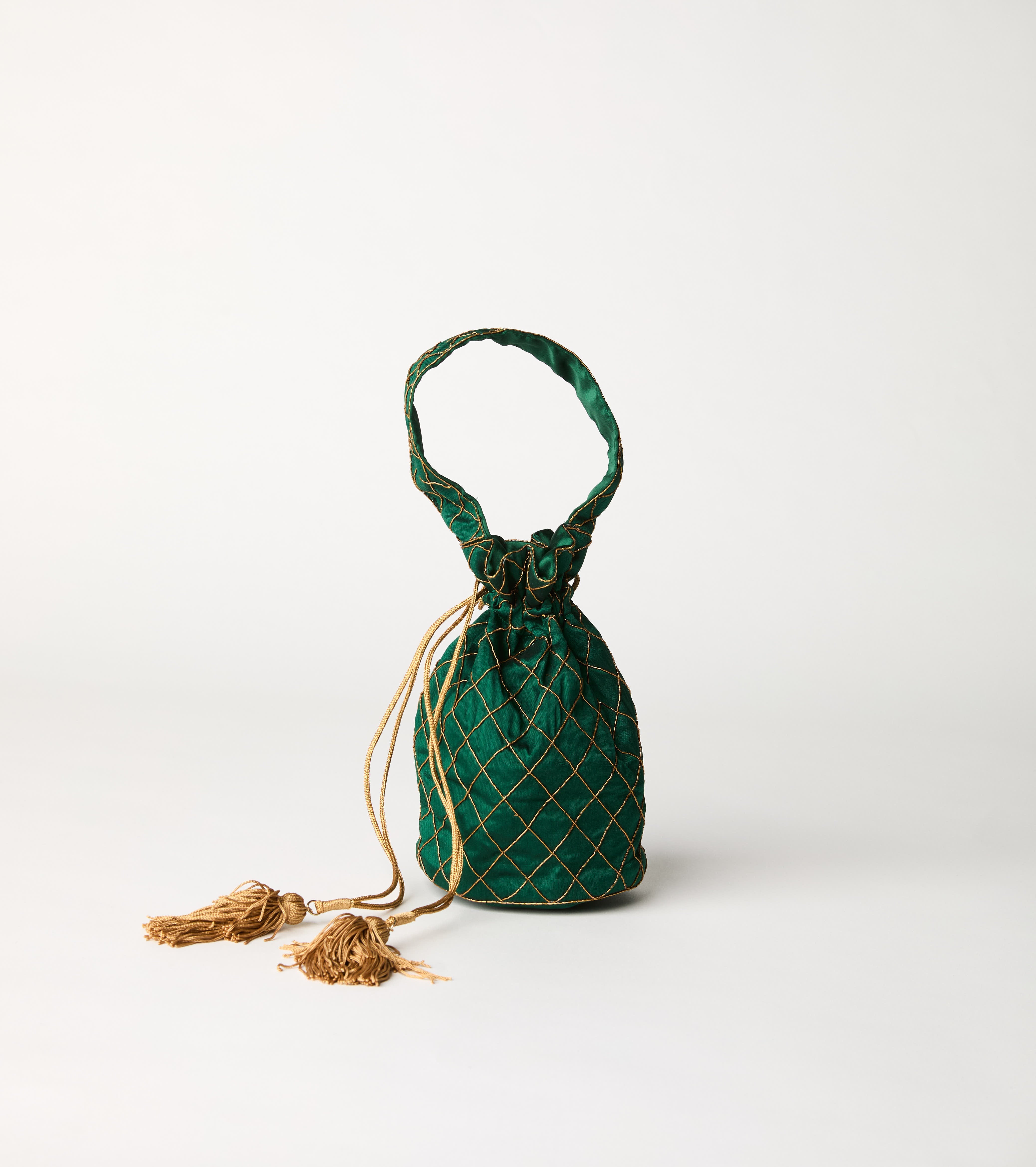 Borsa a secchiello lurex con nappine salvia