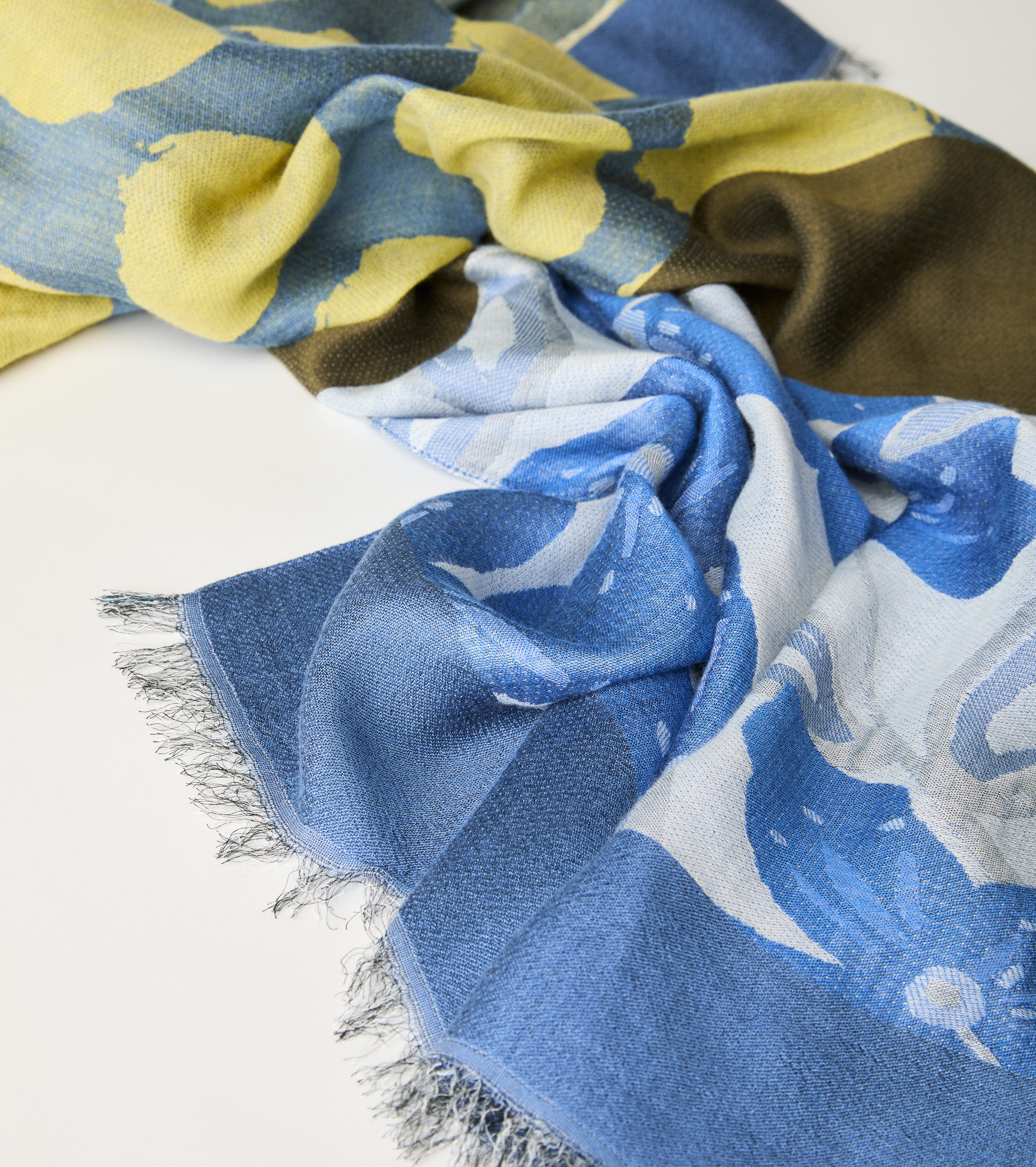 Sciarpa patchwork con frange cartazucchero