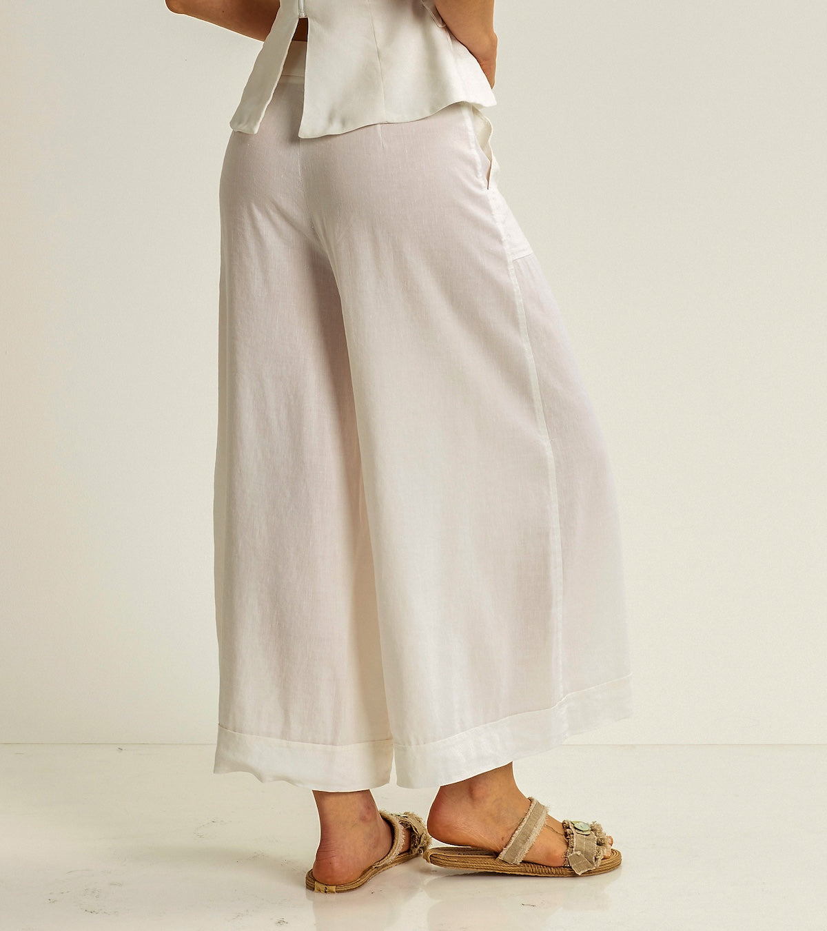 Pantaloni da donna in lino