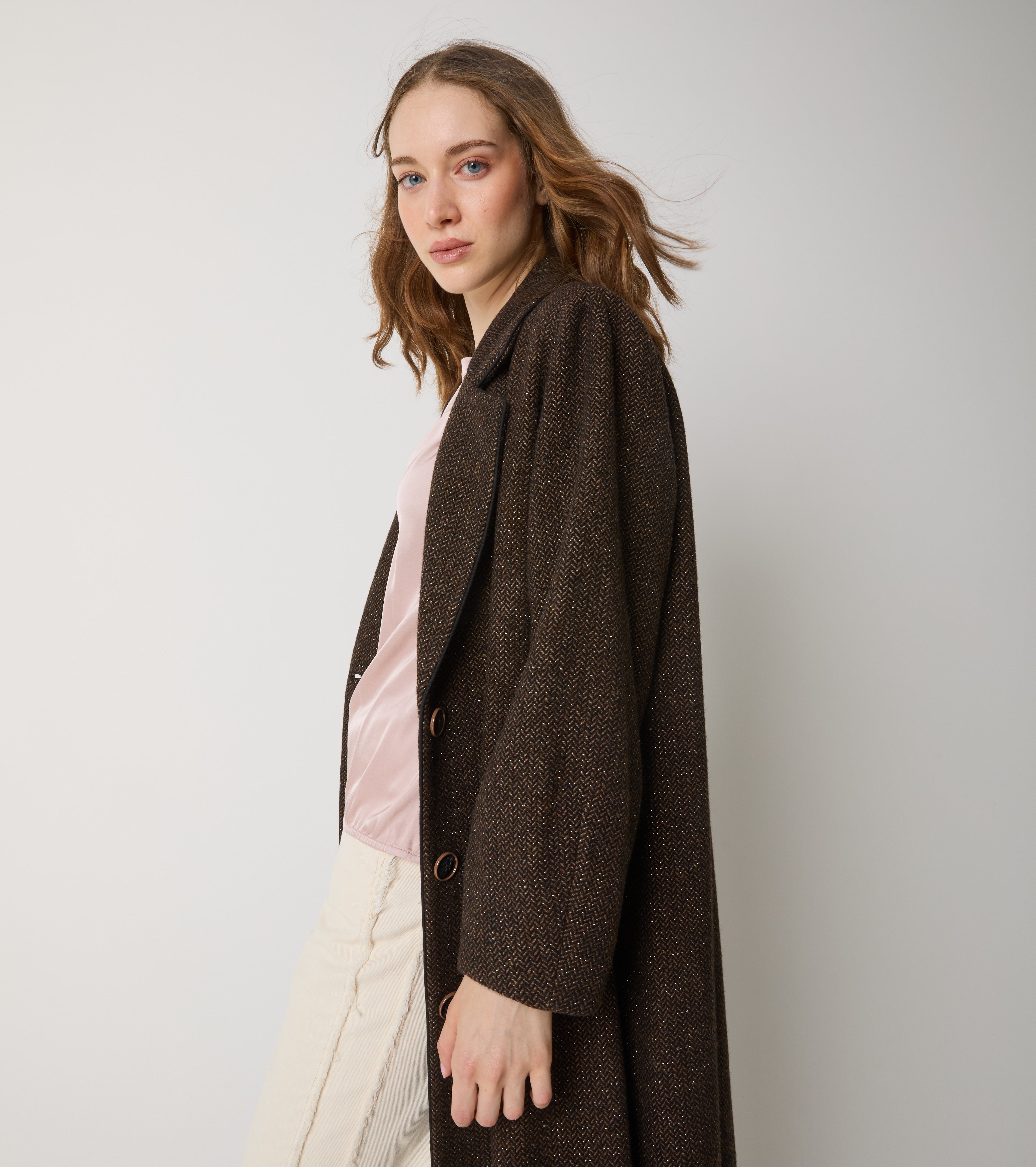 Wool coat with lapels